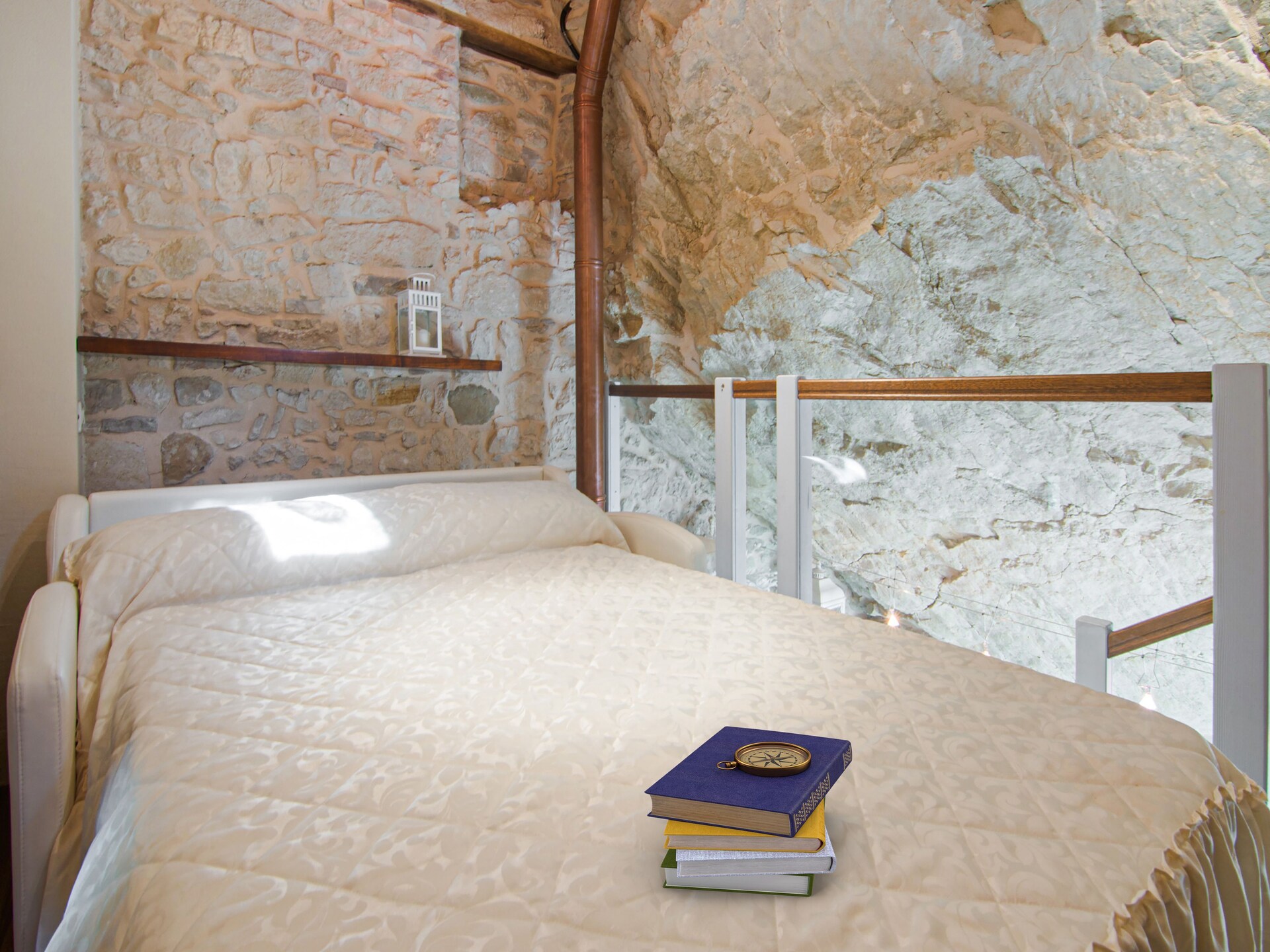 La Grotta: Historisch huis in de rotsen van Petrella Guidi - foto 12
