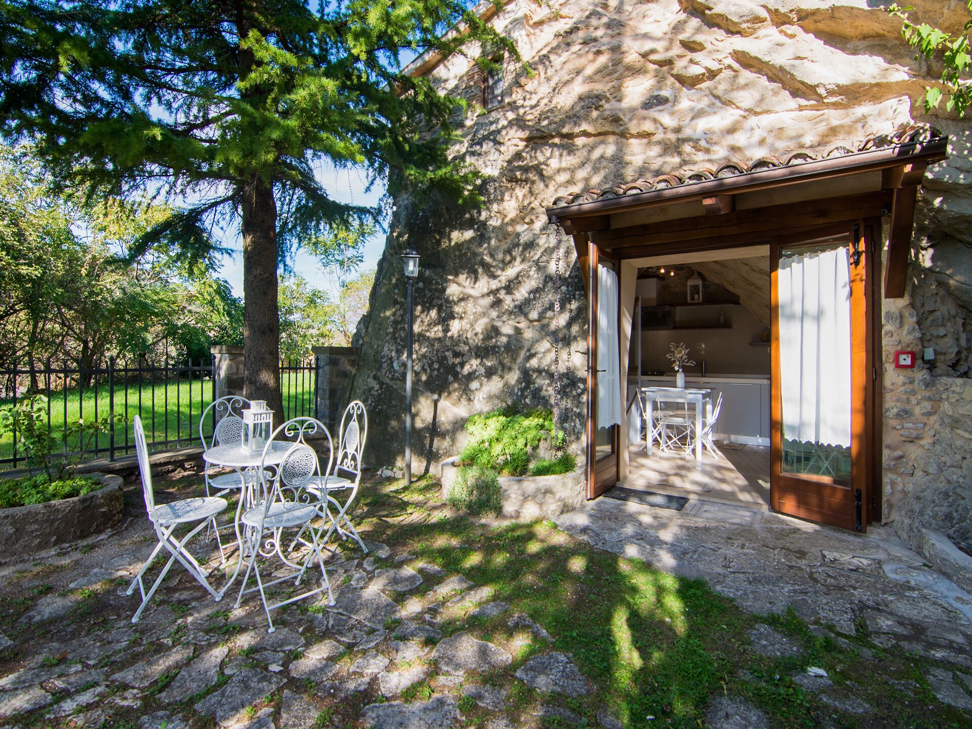 La Grotta: Historisch huis in de rotsen van Petrella Guidi - foto 23