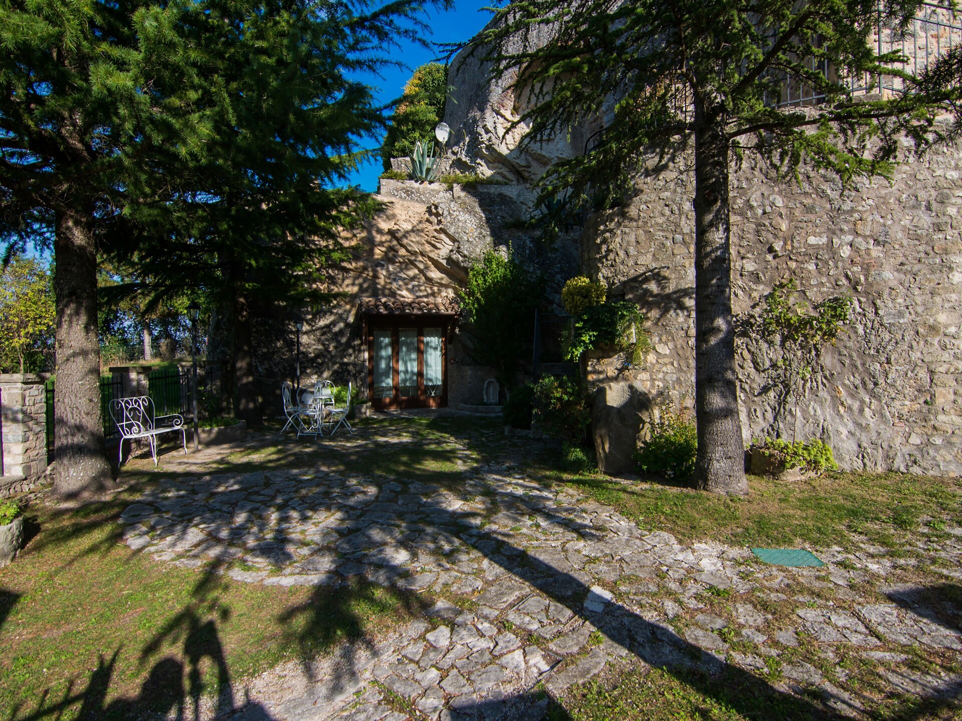 La Grotta: Historisch huis in de rotsen van Petrella Guidi - foto 24