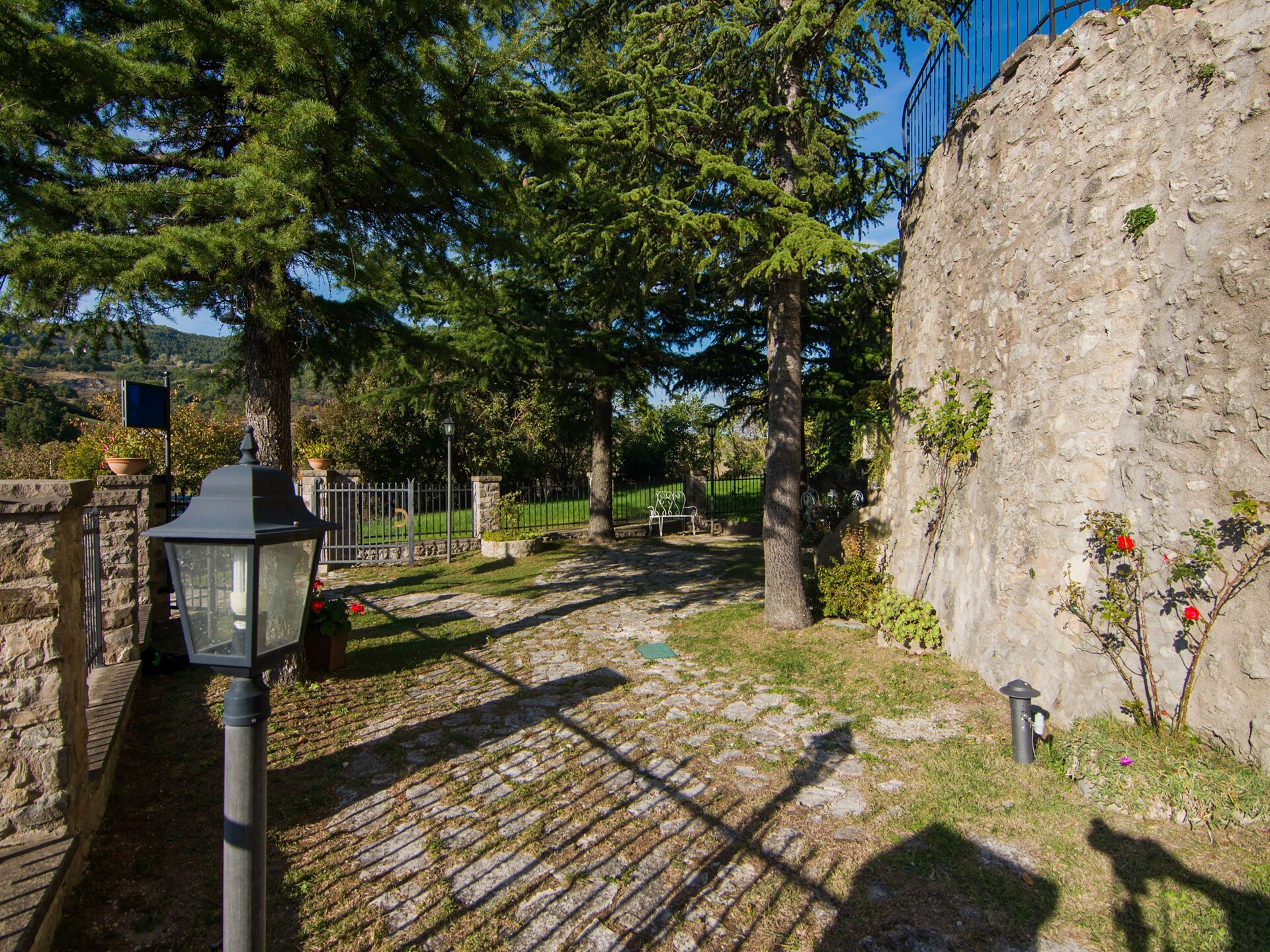 La Grotta: Historisch huis in de rotsen van Petrella Guidi - foto 27