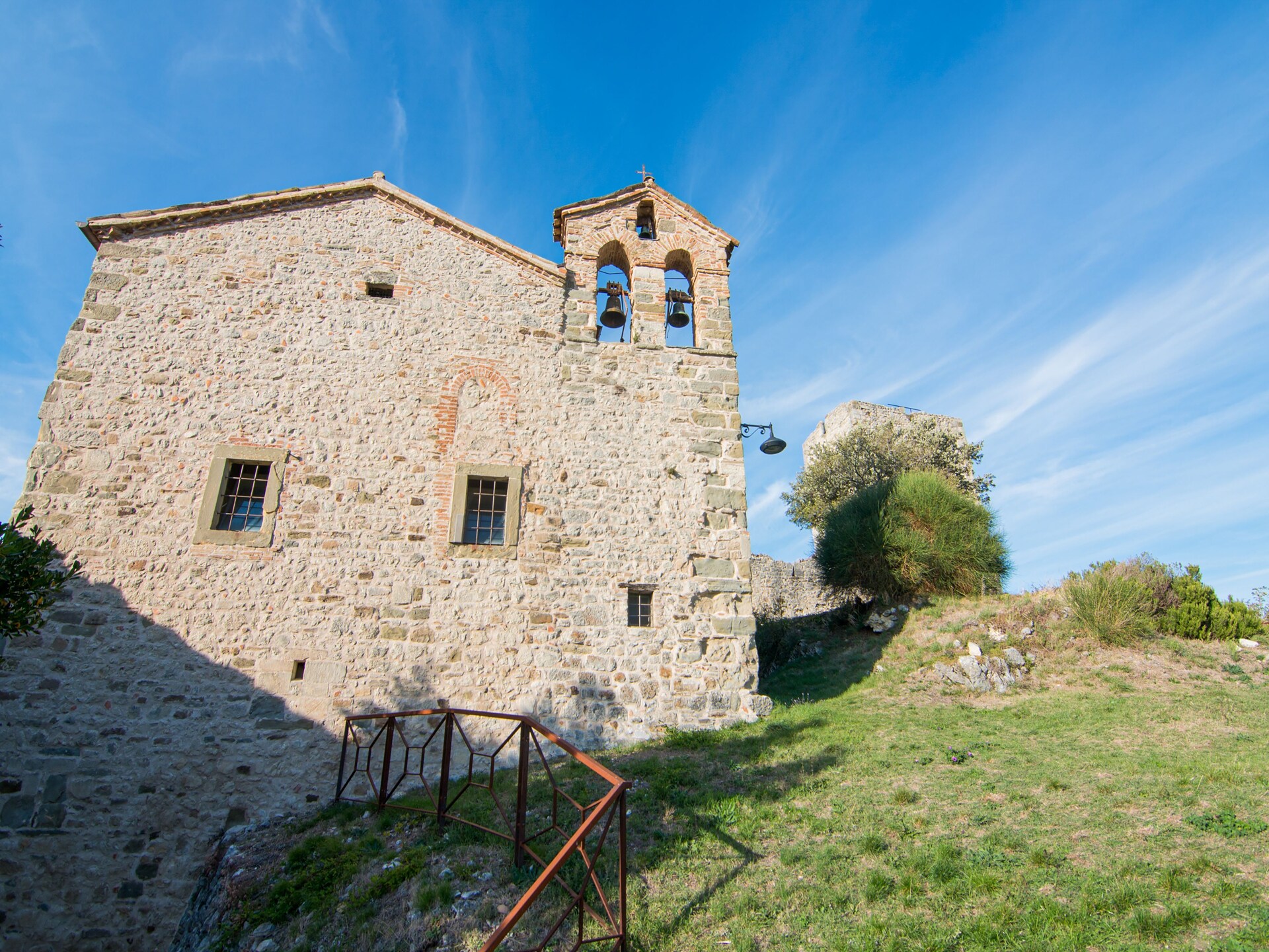 La Grotta: Historisch huis in de rotsen van Petrella Guidi - foto 6