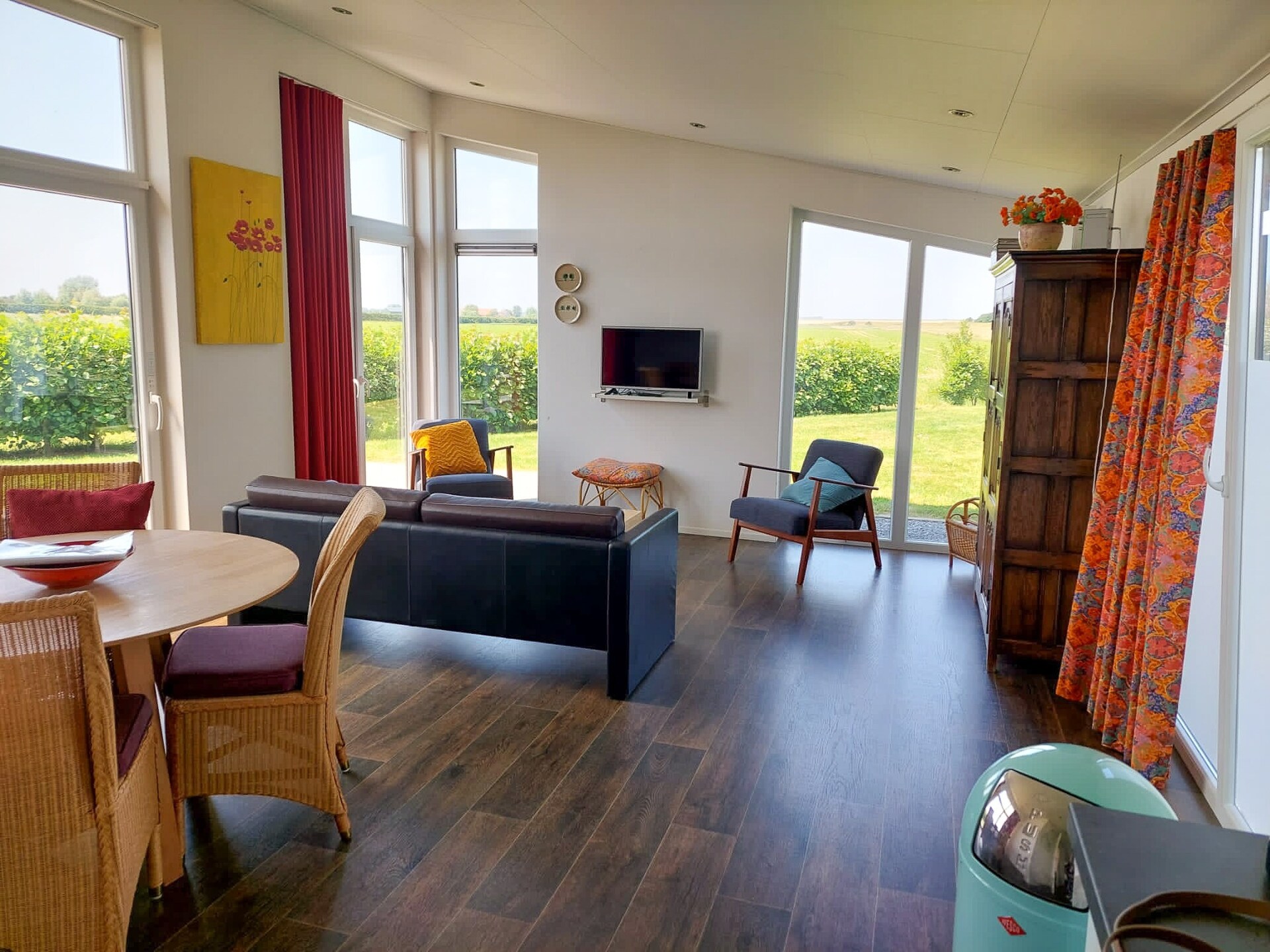 Modern vakantiehuis aan de Oosterschelde met vrij uitzicht - foto 8