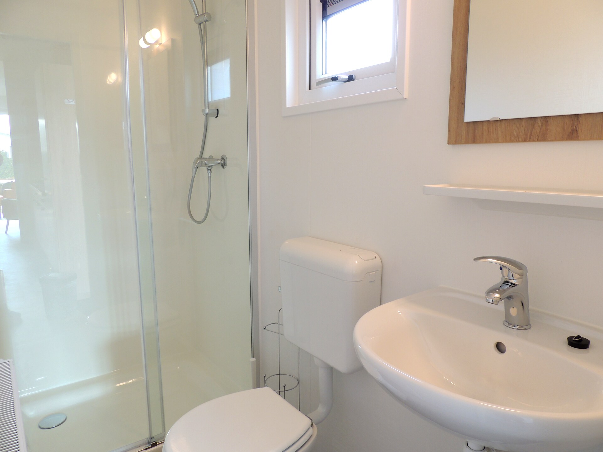 Comfortabel 6-persoonschalet op Recreatiepark de Boshoek in Voorthuizen - foto 12