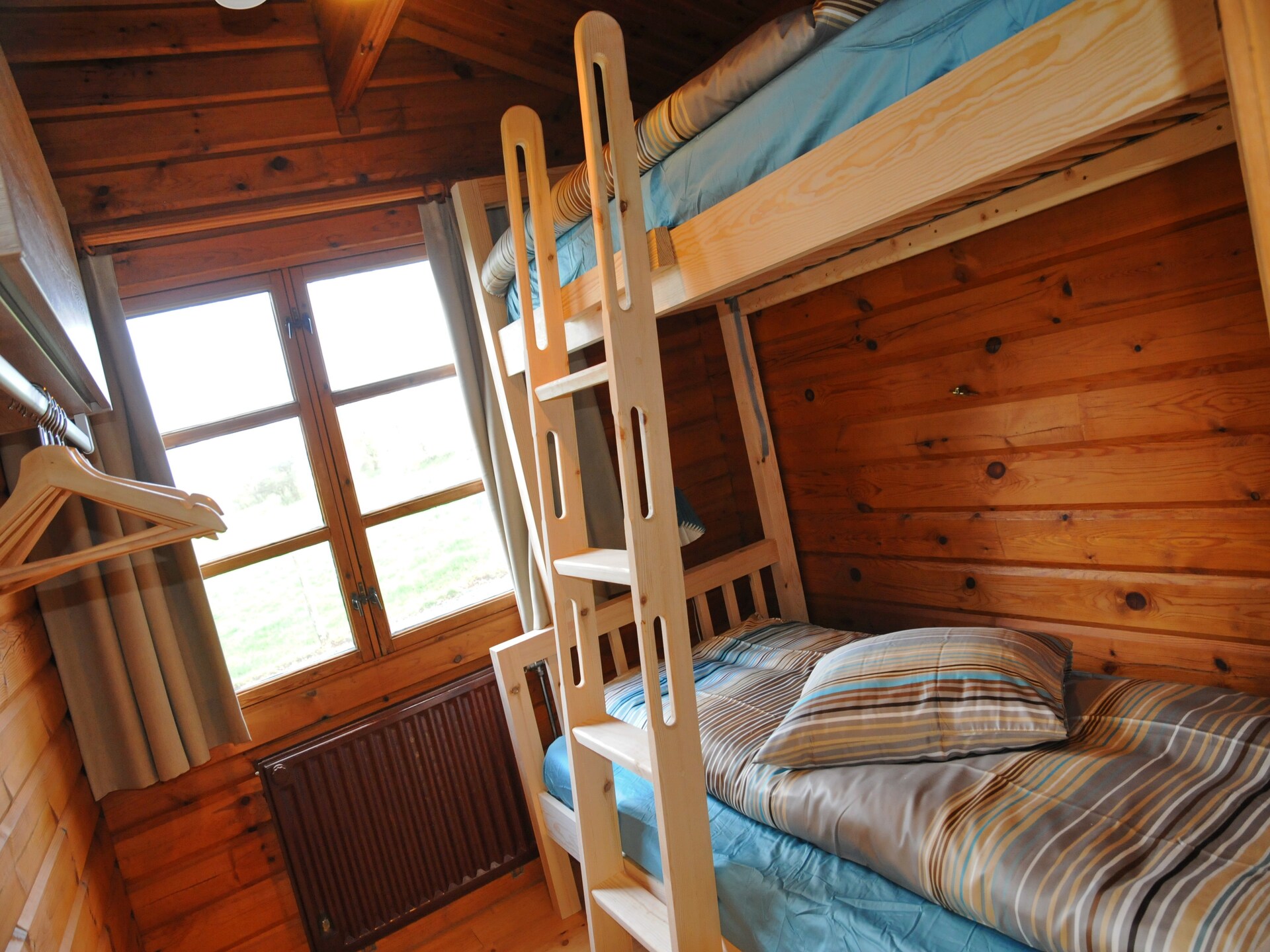 8-persoons chalet met sauna en hottub in Beffe, Ardennen - foto 9