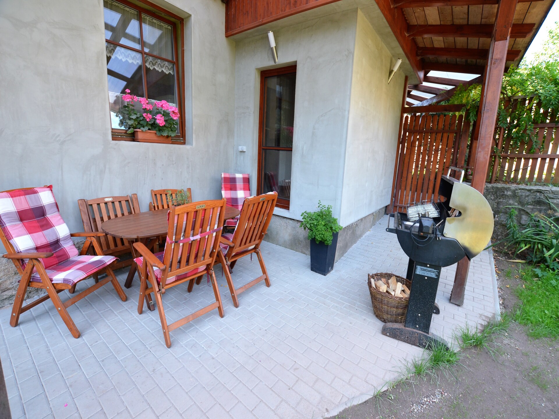 Op 400 m van de piste: ruim vakantiehuis Galina A in Černý Důl - foto 32