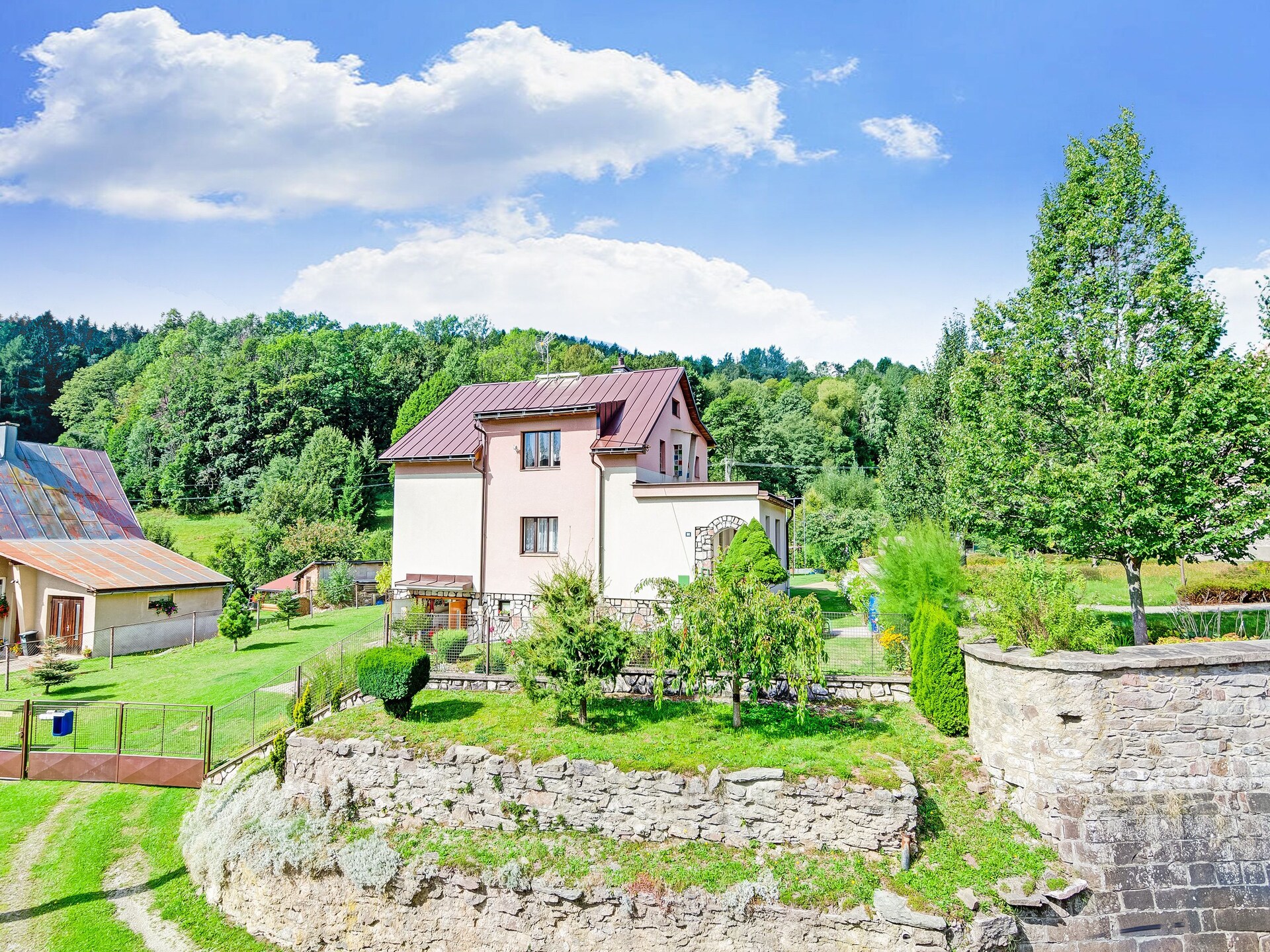 Op 400 m van de piste: ruim vakantiehuis Galina A in Černý Důl - foto 37