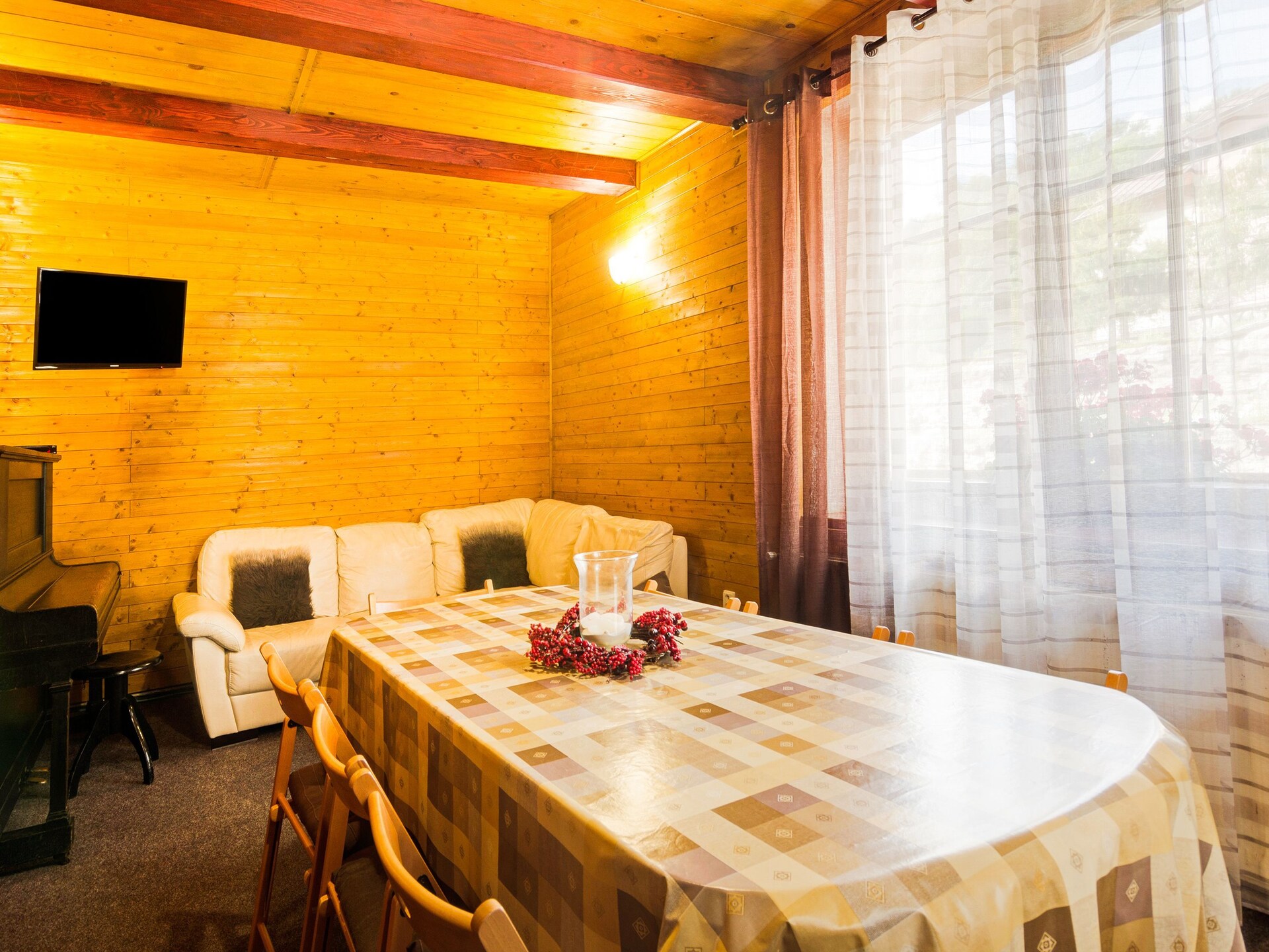 Op 400 m van de piste: ruim vakantiehuis Galina A in Černý Důl - foto 11