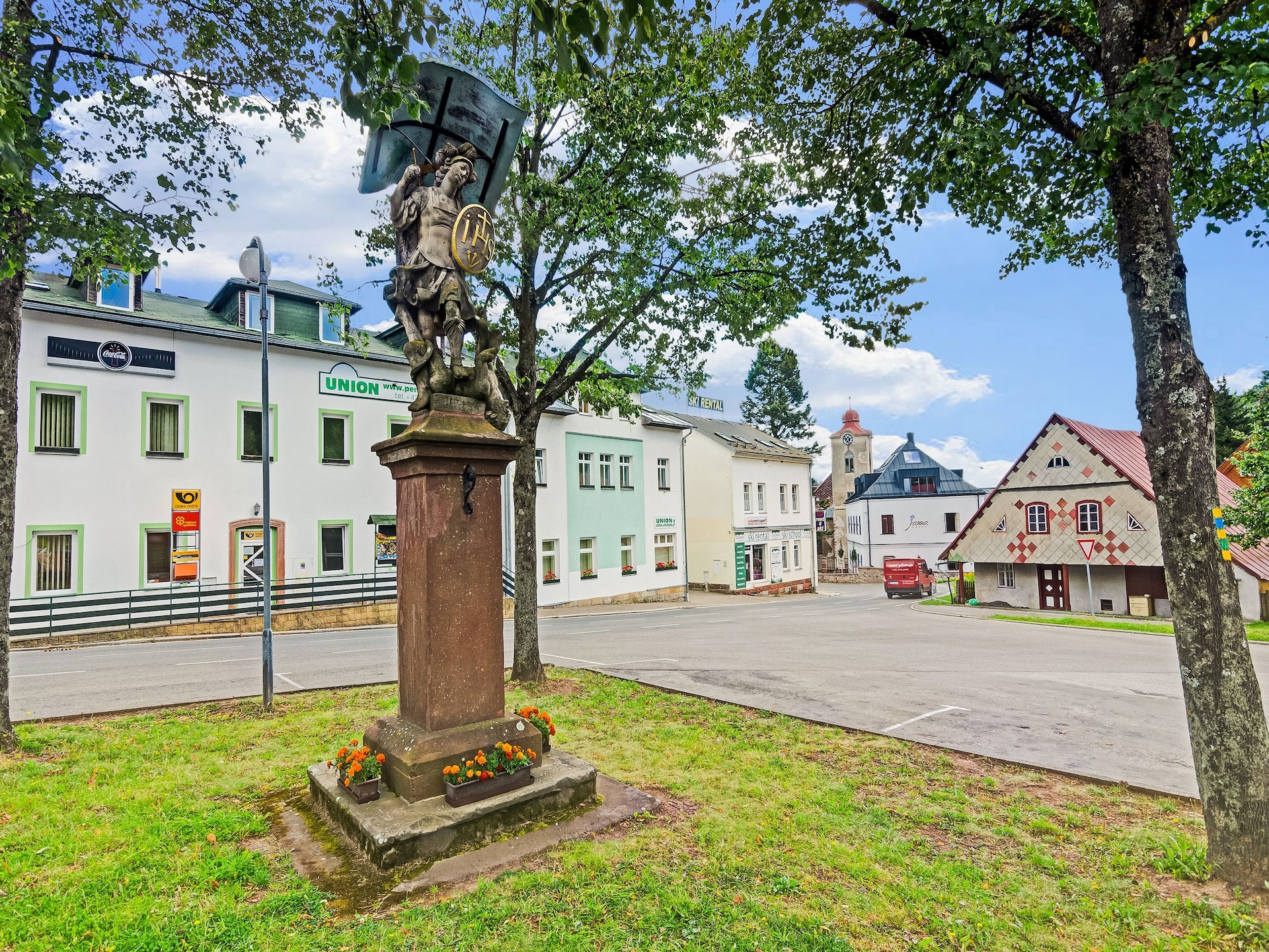 Op 400 m van de piste: ruim vakantiehuis Galina A in Černý Důl - foto 38