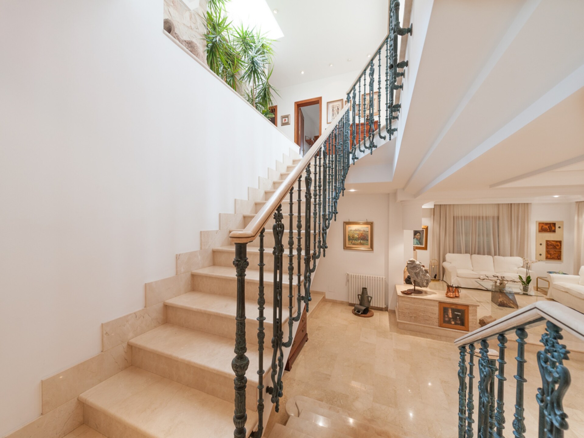 Exclusieve villa aan de golfbaan in Inca met privézwembad en ruime tuin - foto 36