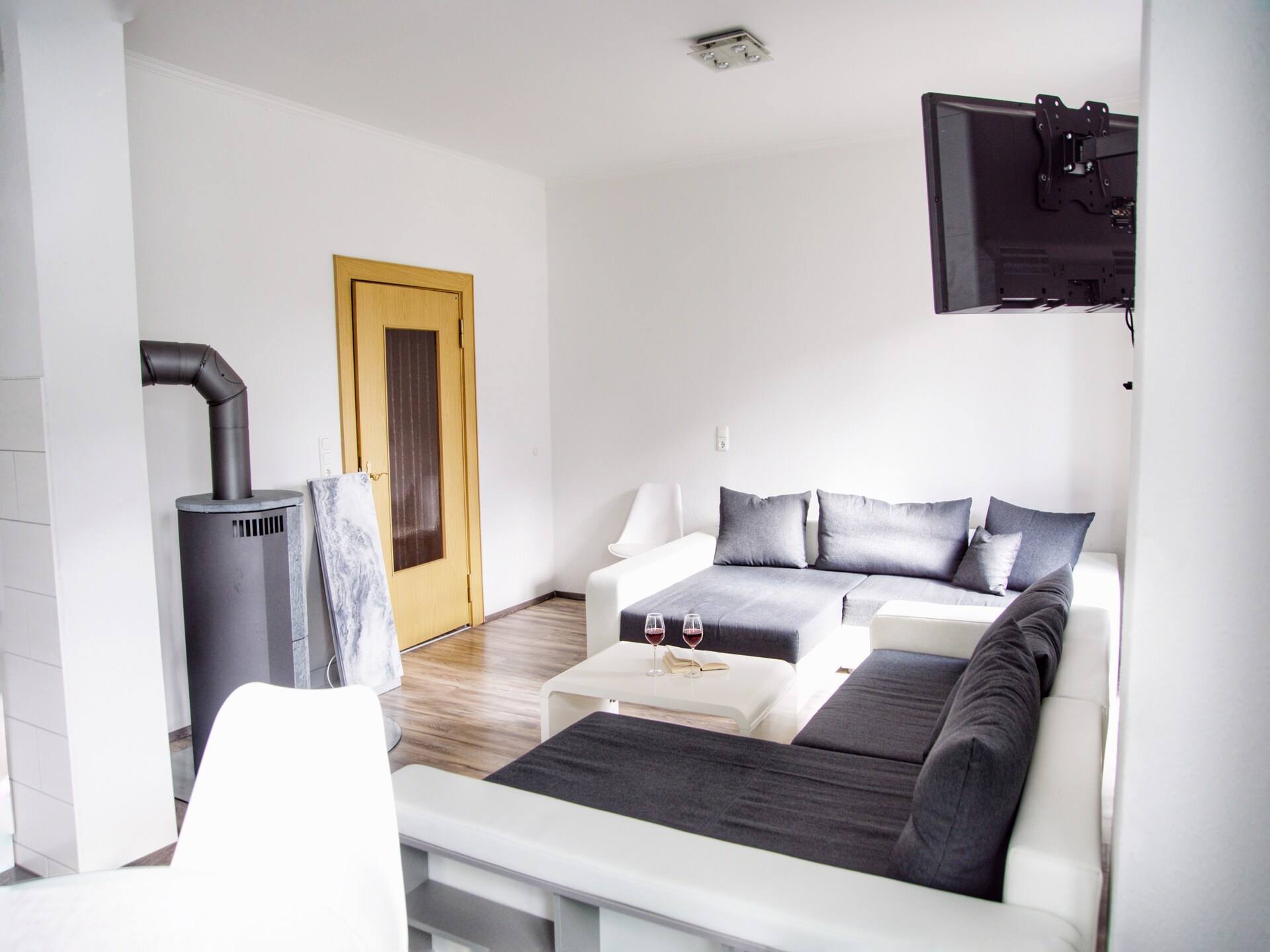 Ruim appartement bij de lagune met terras, vlakbij zee en bos - foto 6