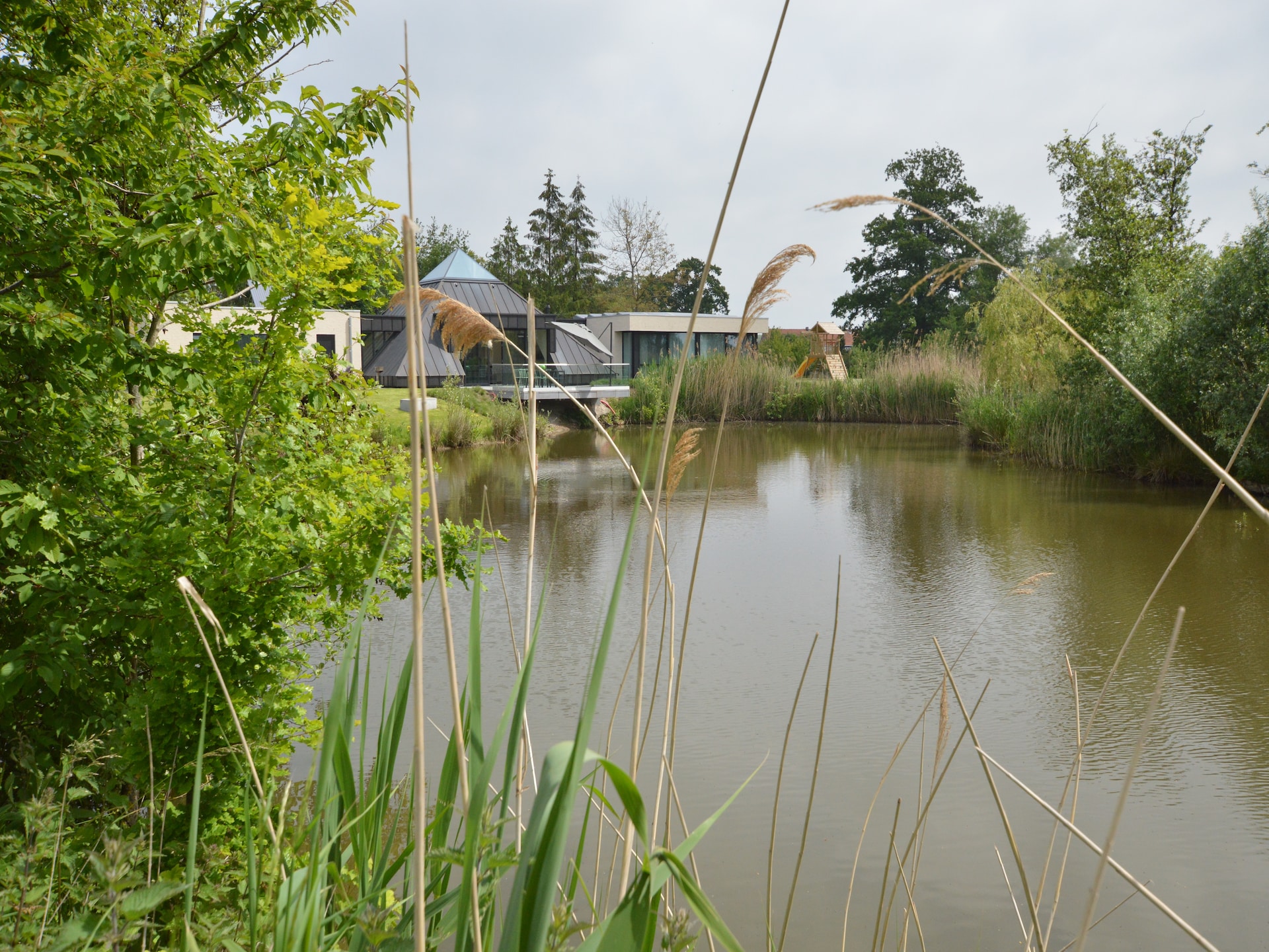 Luxe moderne villa Walleken in Gijzegem-Aalst voor 9 personen - foto 33