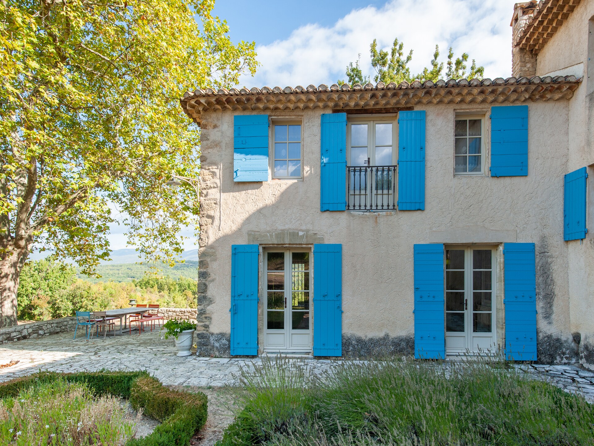 Authentieke Provençaalse villa met privézwembad en uitzicht op de Luberon - foto 17