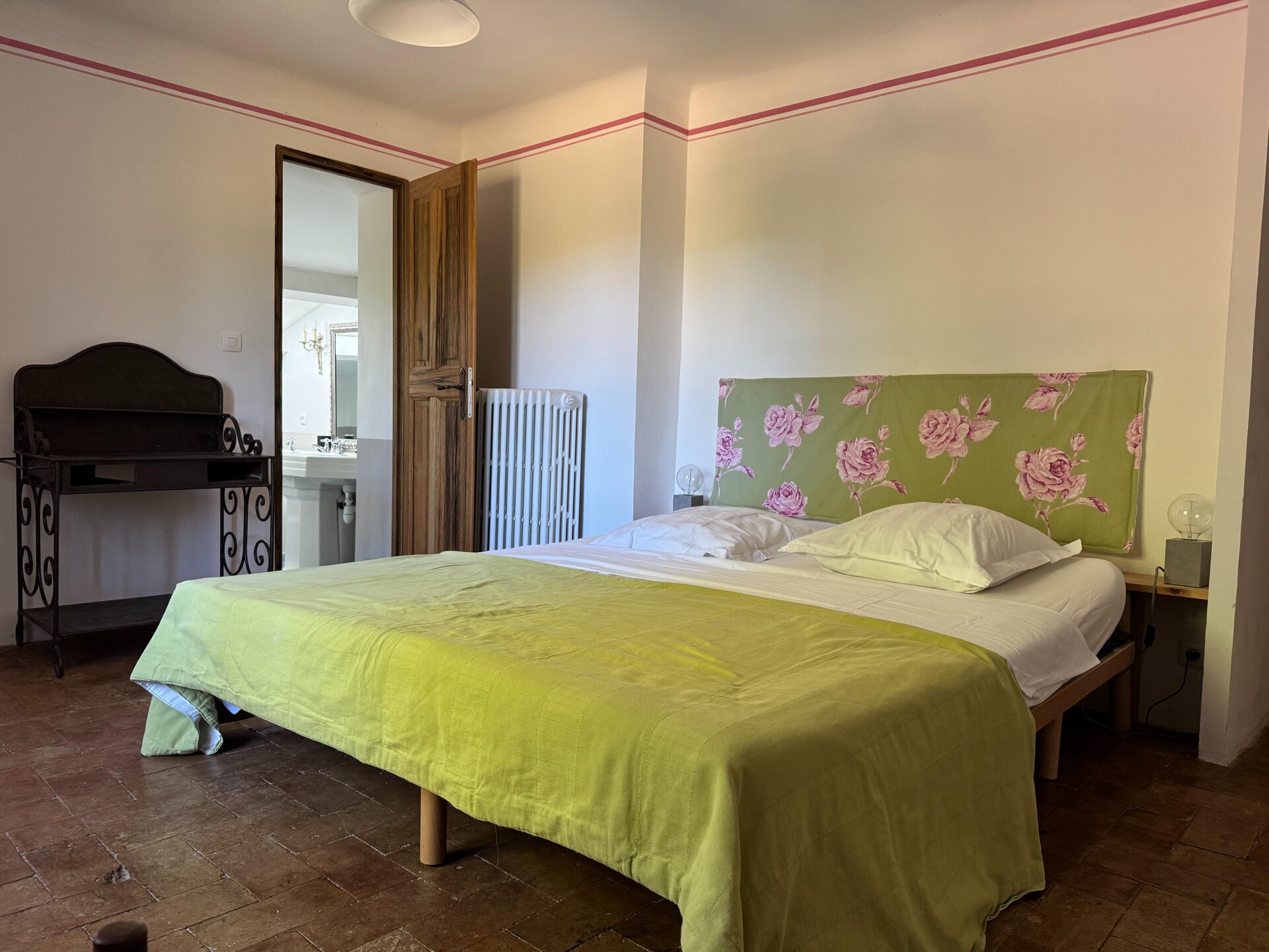 Authentieke Provençaalse villa met privézwembad en uitzicht op de Luberon - foto 26