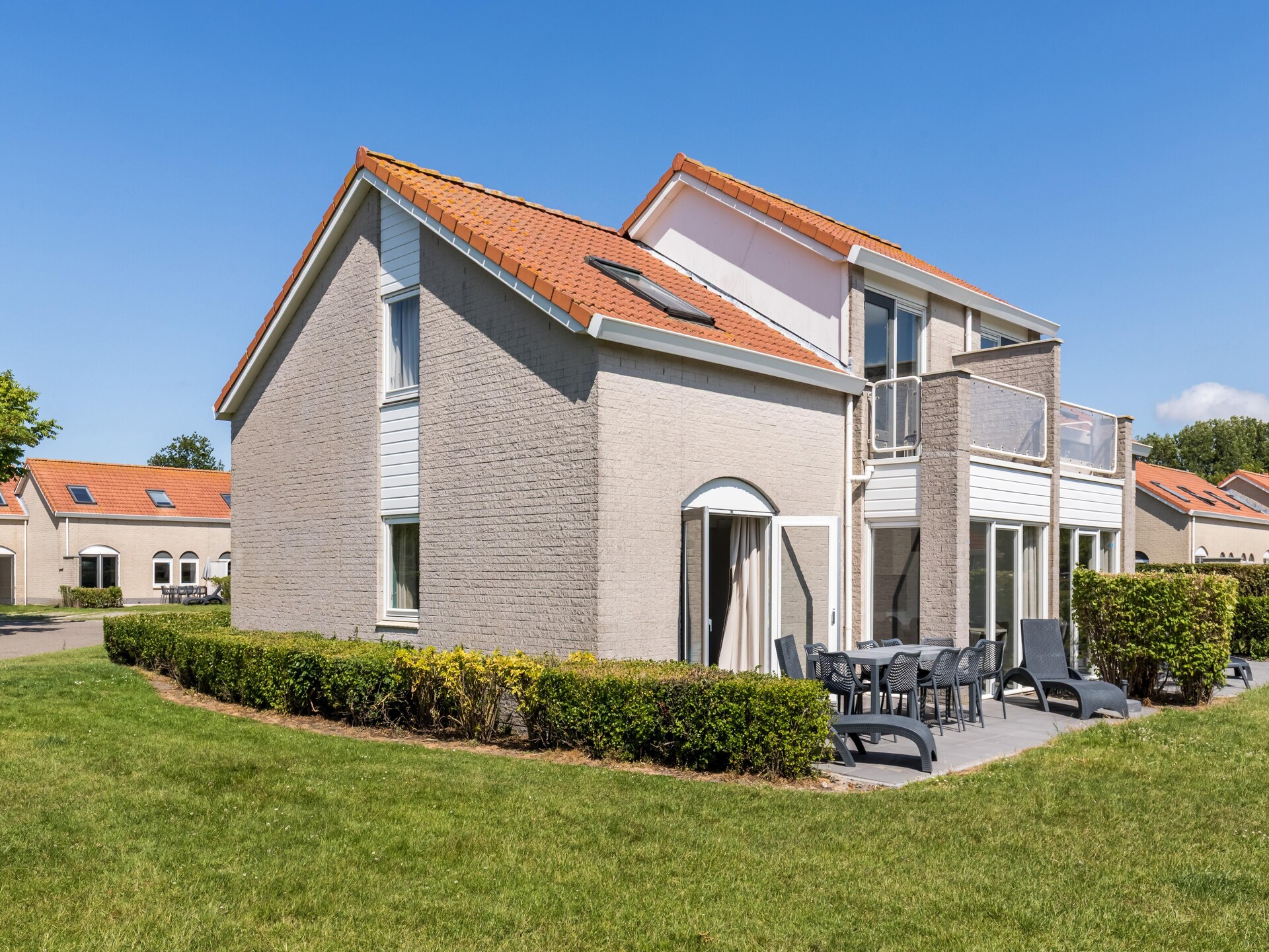 Modern vakantiehuis op Vakantiepark de Soeten Haert in Renesse, Zeeland - foto 8