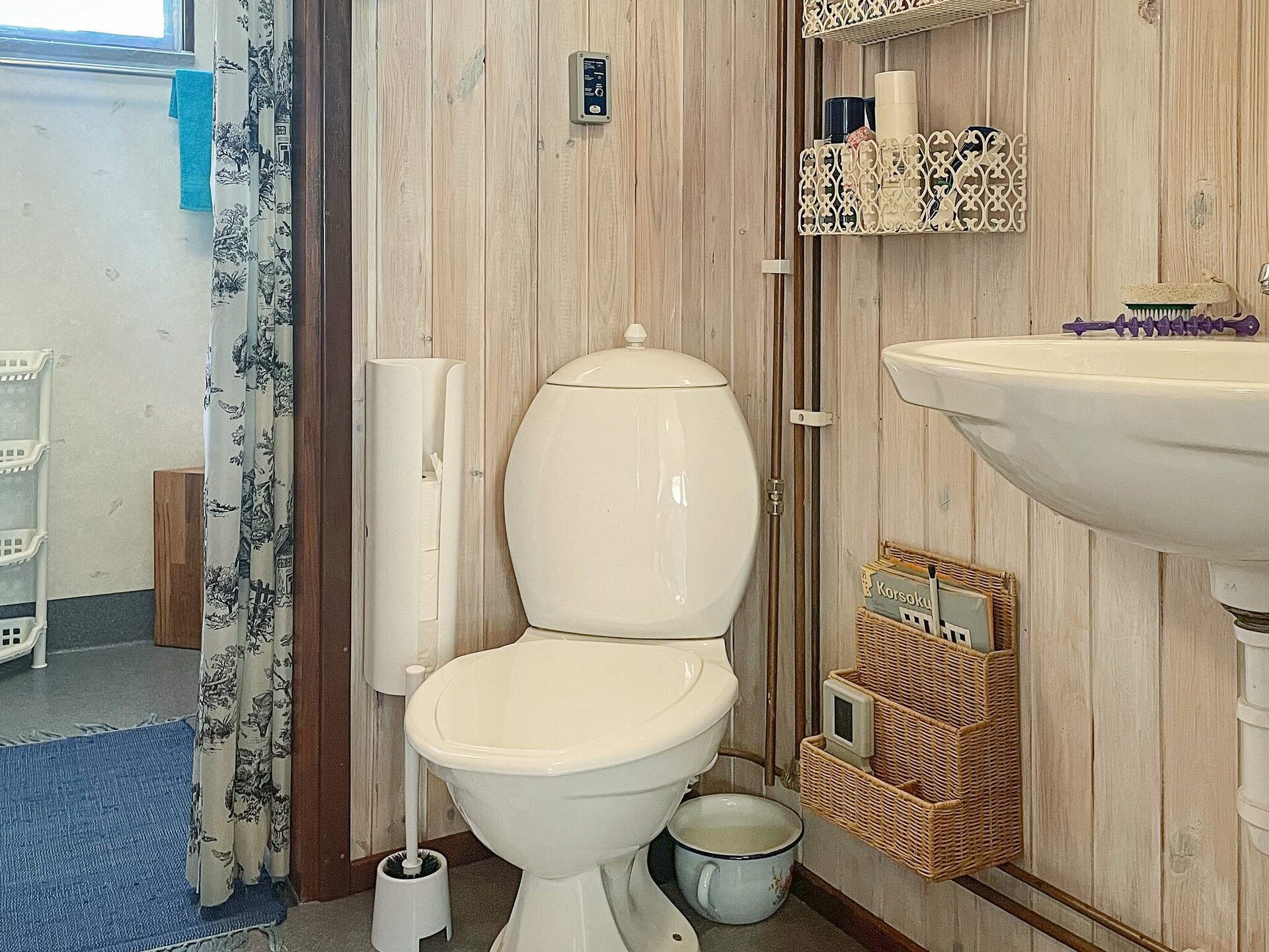 Vrijstaand vakantiehuis met prachtig zeezicht bij Figeholm - foto 14