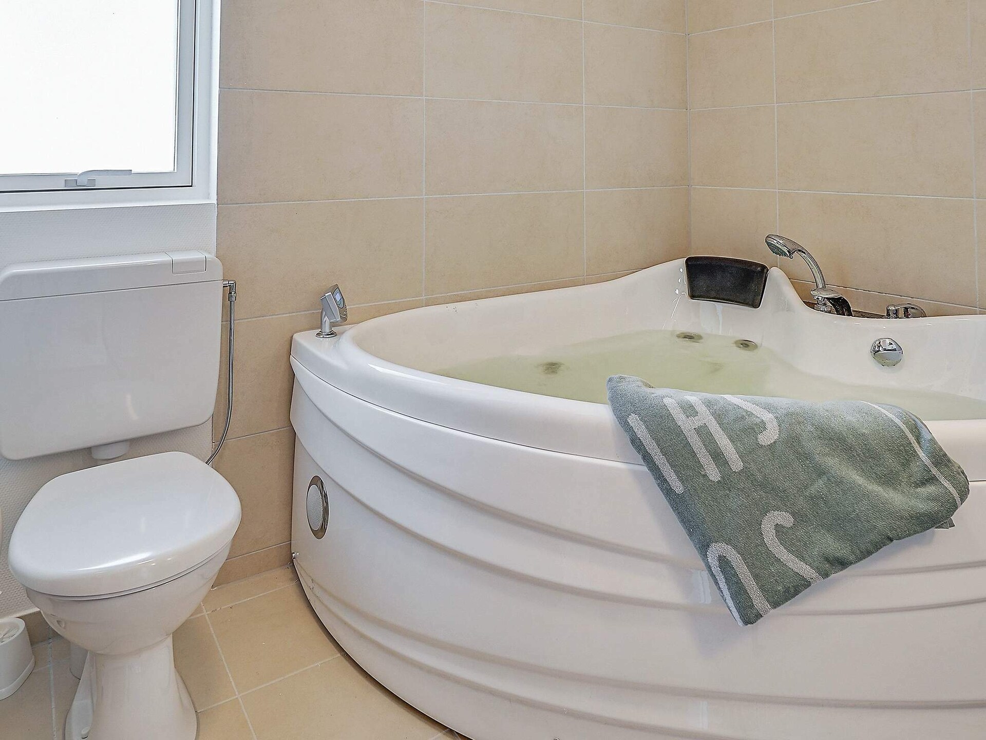 Op 950 m van zee: ruim vakantiehuis in Kappeln voor 10 personen · 136 m² - foto 7