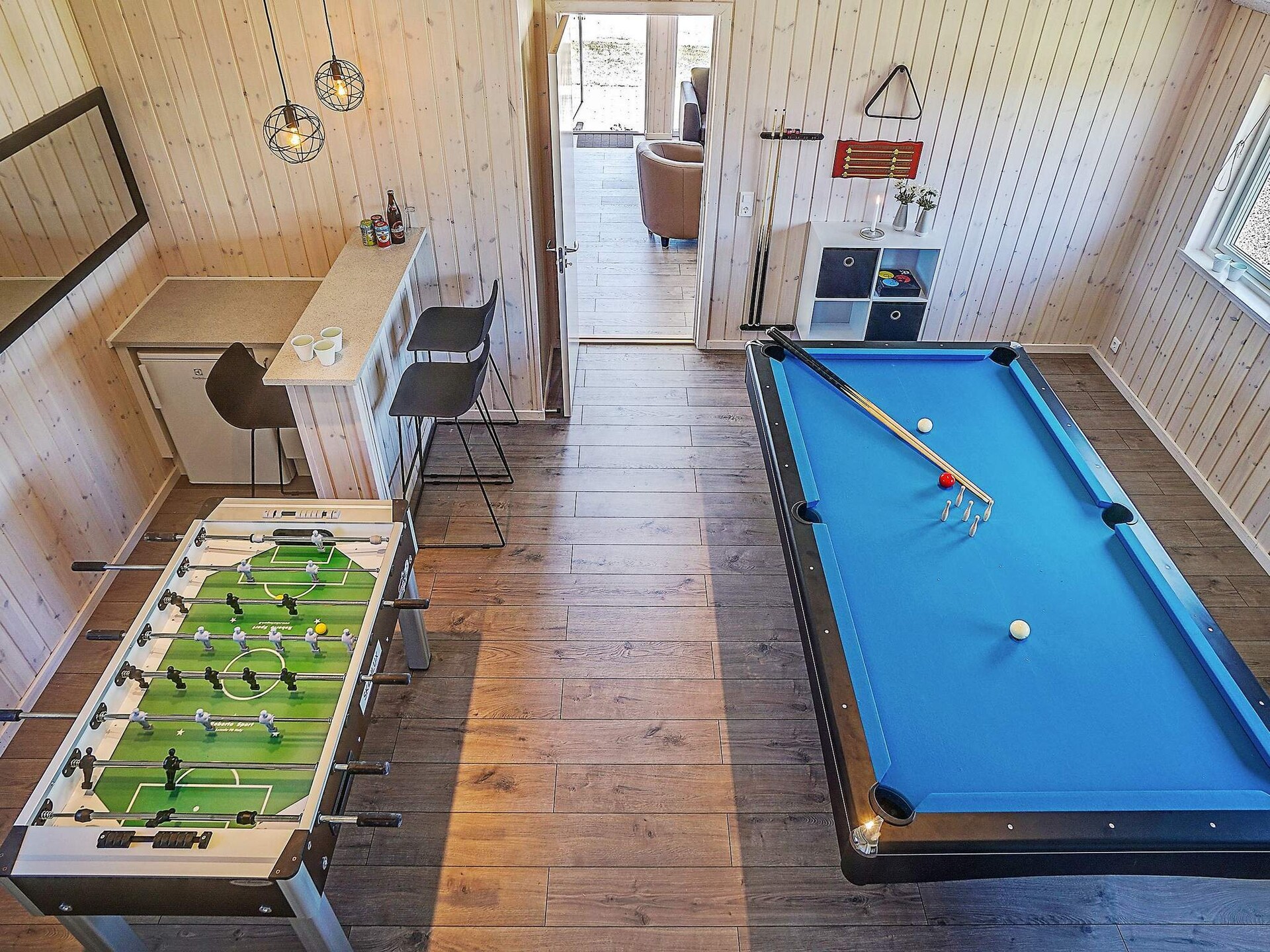Op 950 m van zee: ruim vakantiehuis in Kappeln voor 10 personen · 136 m² - foto 8