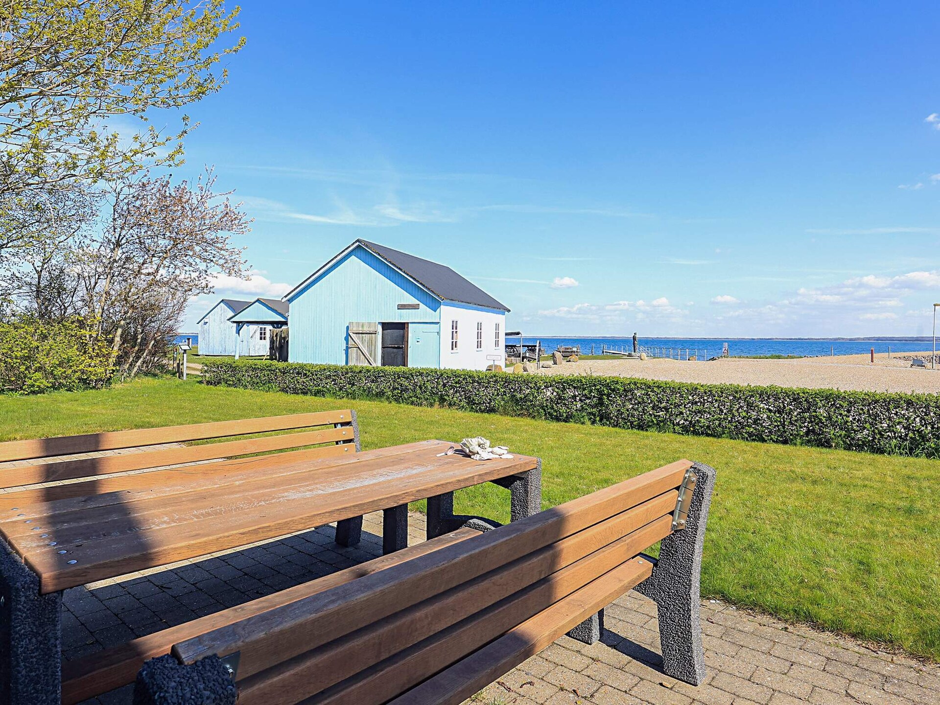 Vrijstaand vakantiehuis aan het water met panoramisch fjordzicht en jacuzzi - foto 7