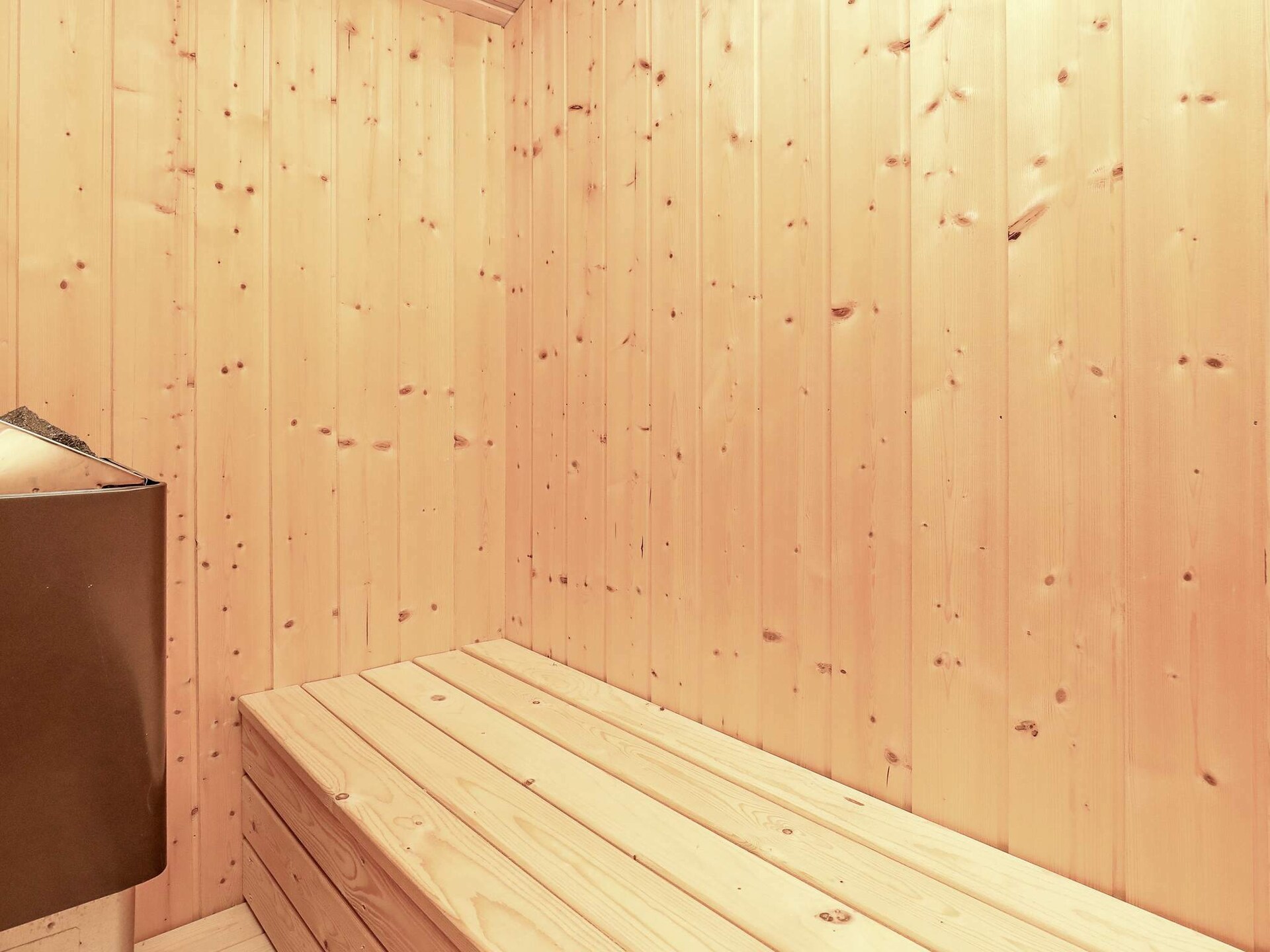 Op 800 m van zee: ruim vakantiehuis in Thisted met sauna en whirlpool - foto 31