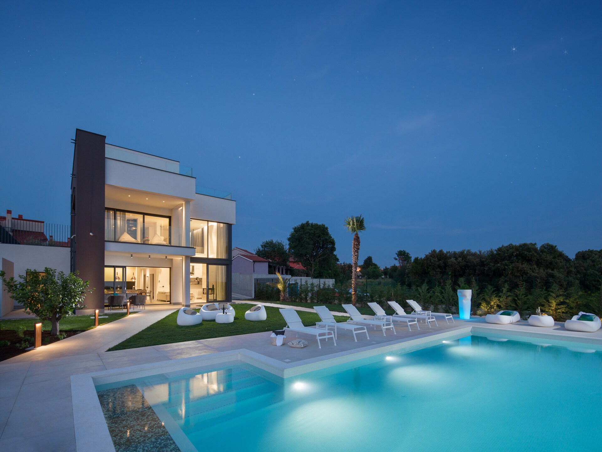 8-persoons luxe villa met privézwembad in Pula - foto 7