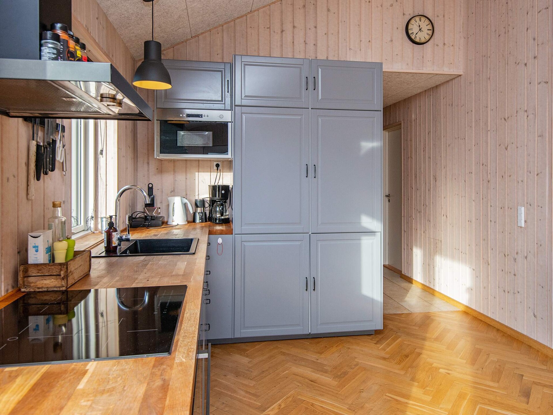 Luxe vakantiehuis met whirlpool, sauna en zeezicht op 250m van strand - foto 19