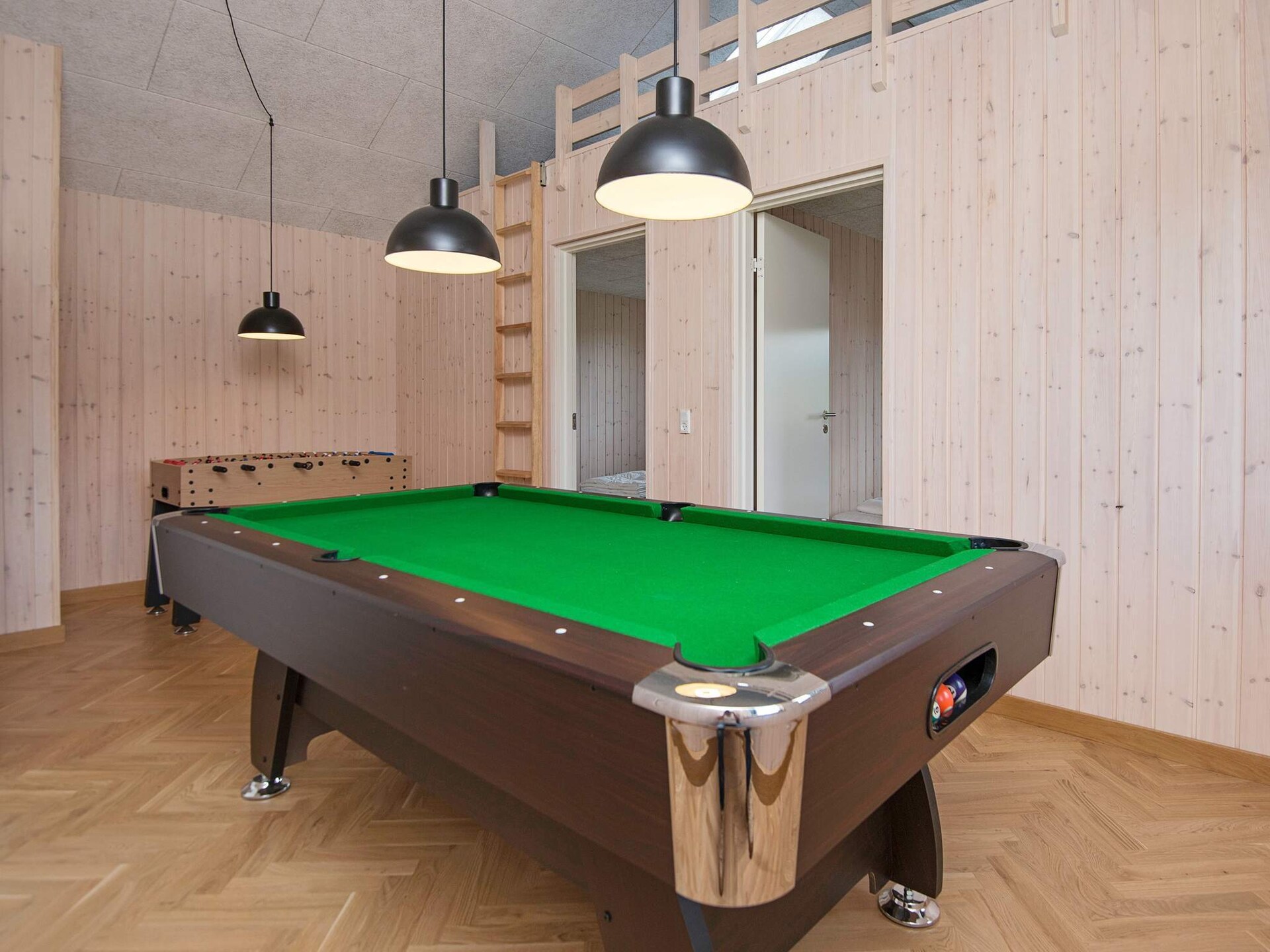 Luxe vakantiehuis met whirlpool, sauna en zeezicht op 250m van strand - foto 25