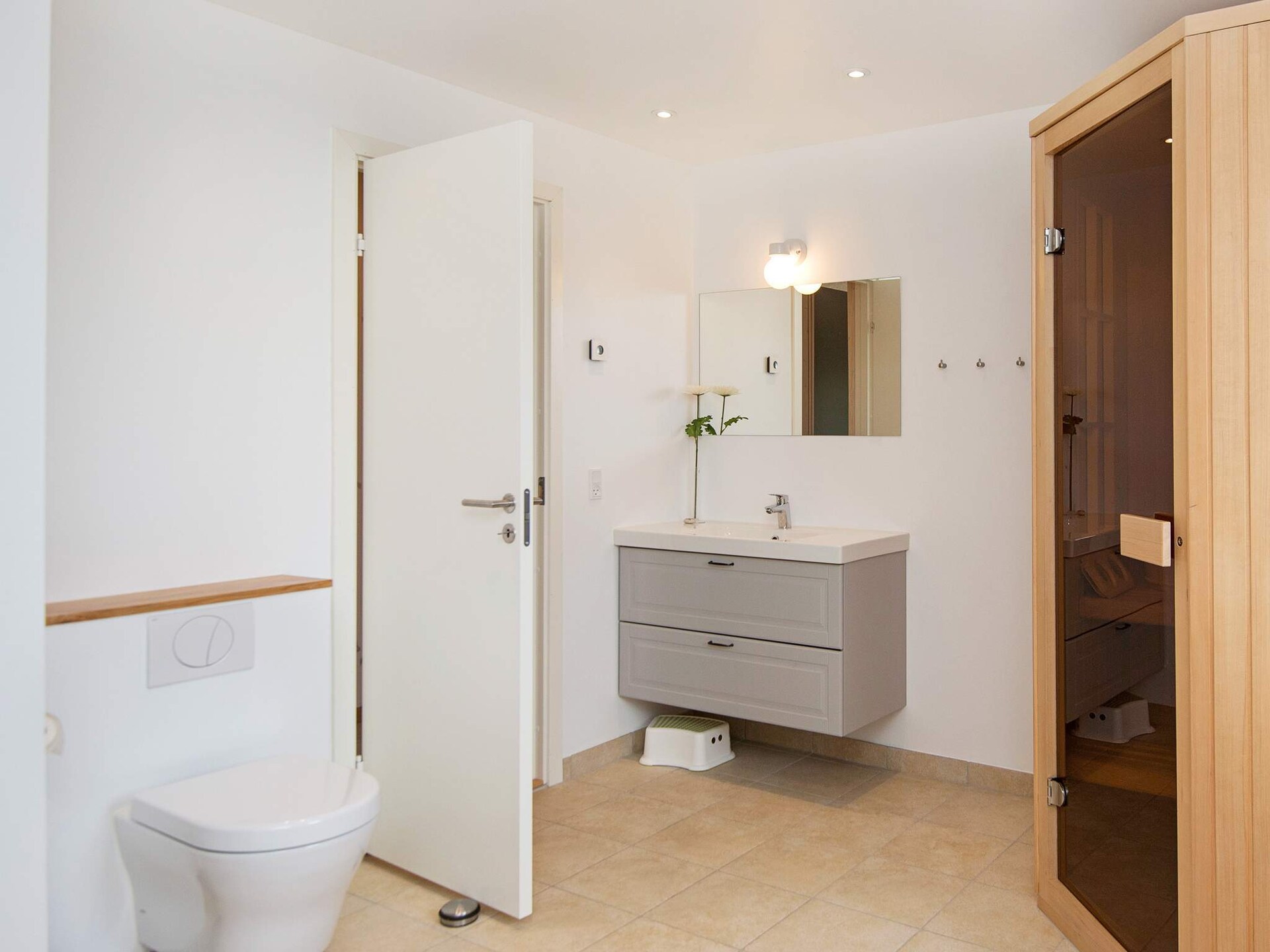 Luxe vakantiehuis met whirlpool, sauna en zeezicht op 250m van strand - foto 28