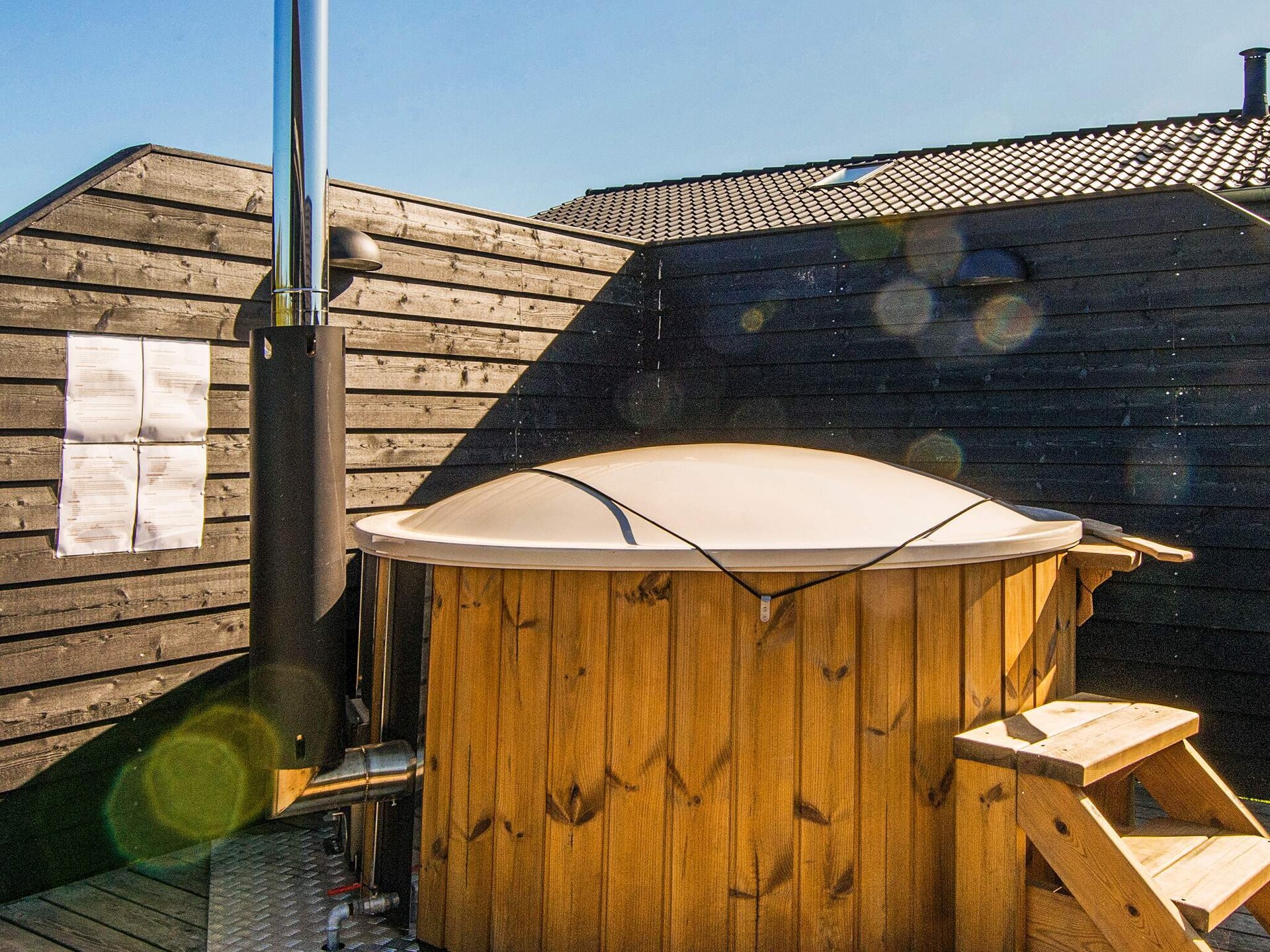 Luxe vakantiehuis met whirlpool, sauna en zeezicht op 250m van strand - foto 39