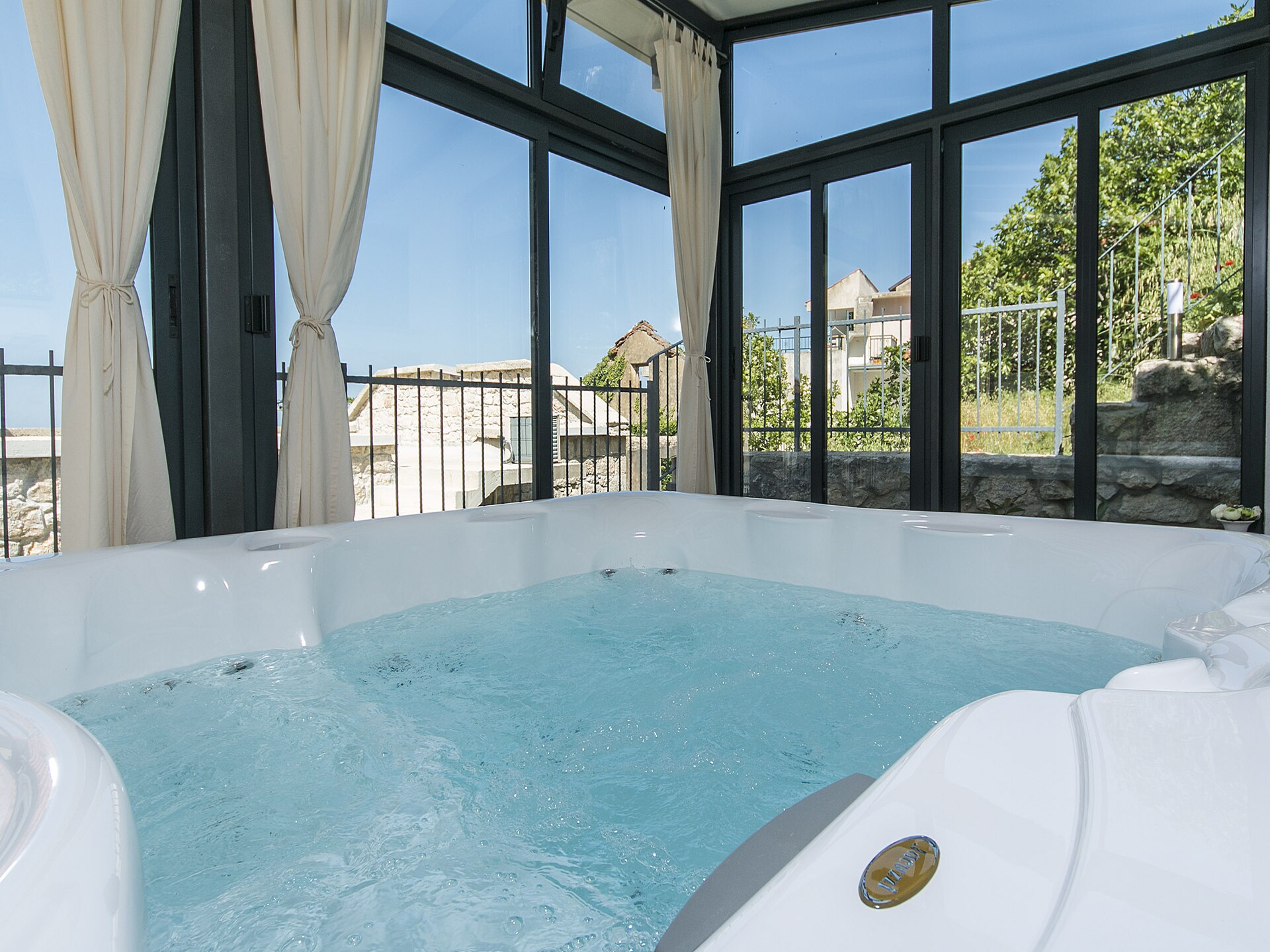 Authentiek stenen vakantiehuis met panoramisch zeezicht in Podgora - foto 18