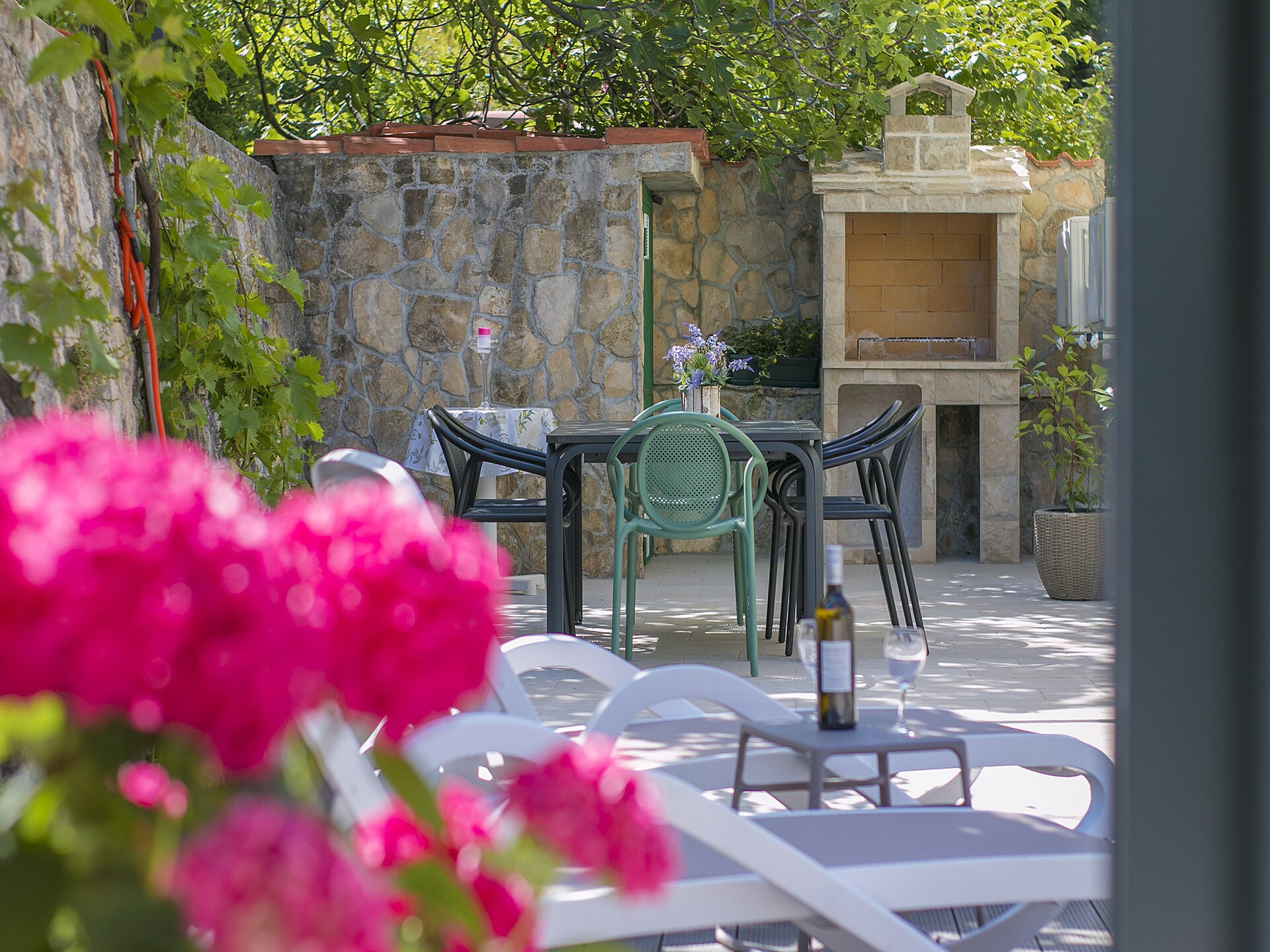 Authentiek stenen vakantiehuis met panoramisch zeezicht in Podgora - foto 39