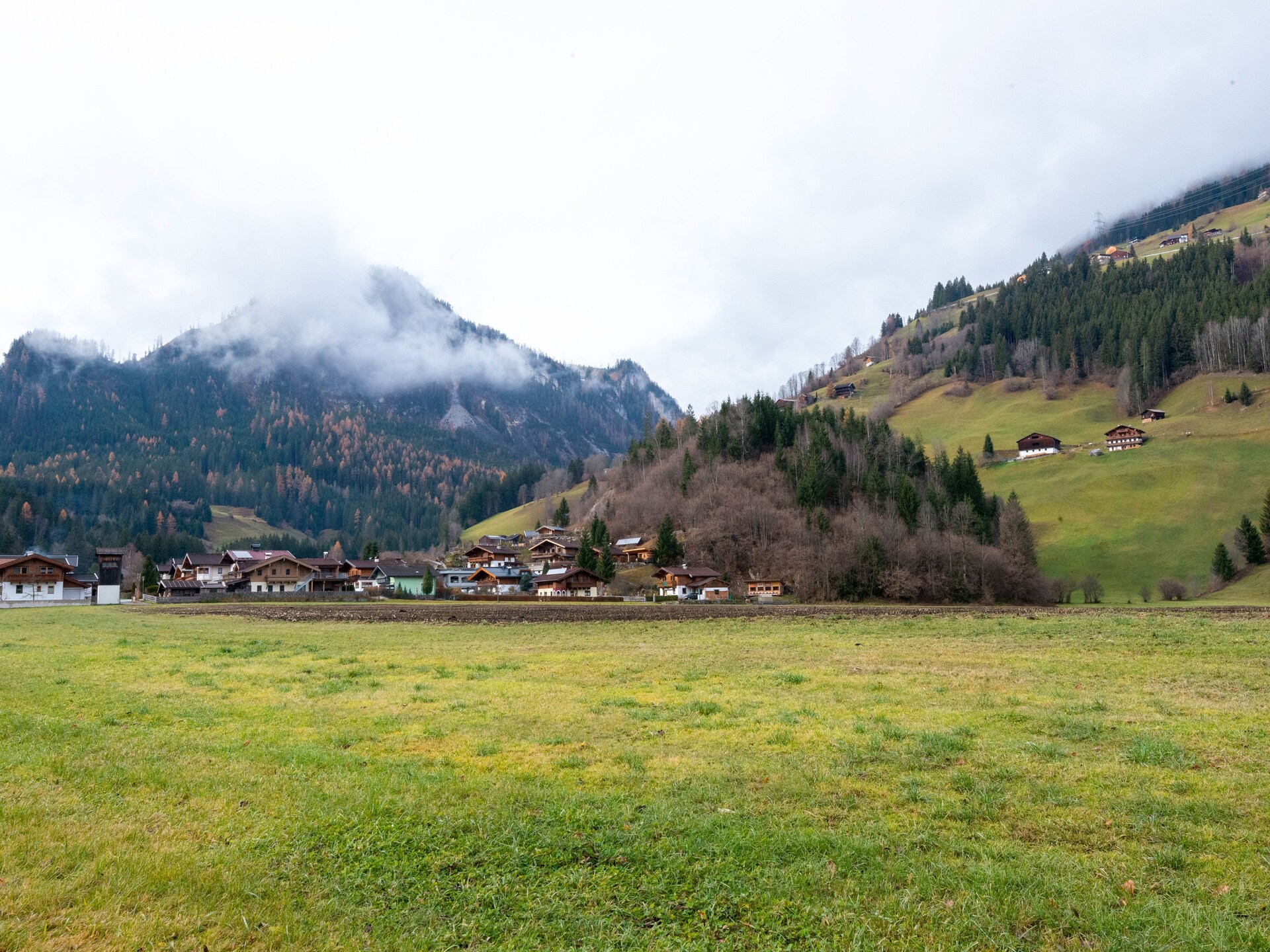 Rustiek appartement in bosrijke omgeving Wald im Pinzgau, vlakbij Zillertal Arena - foto 18