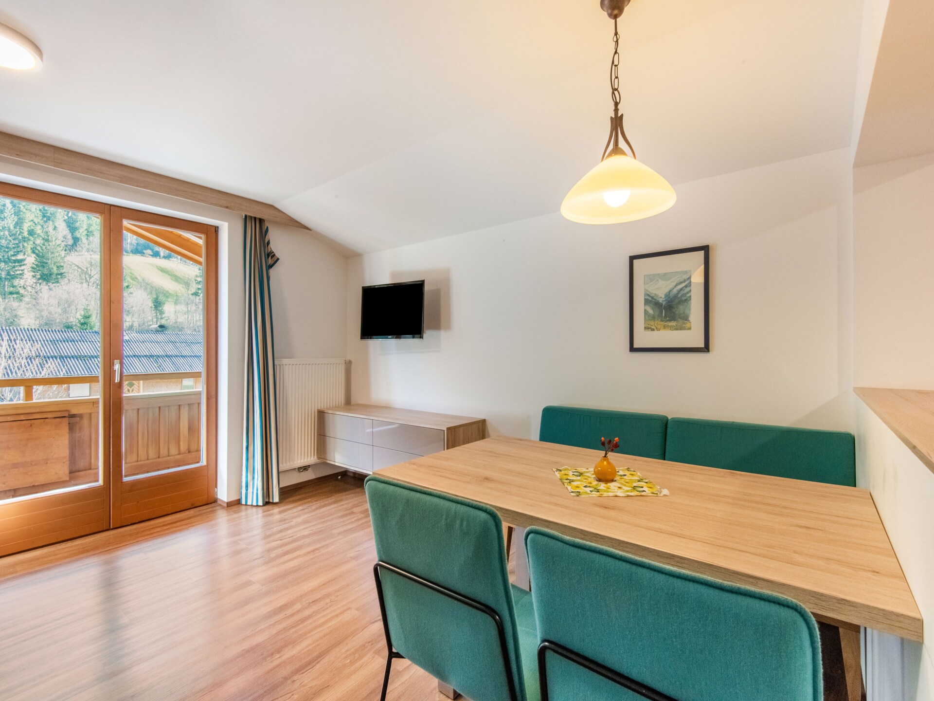 Rustiek appartement in bosrijke omgeving Wald im Pinzgau, vlakbij Zillertal Arena - foto 3