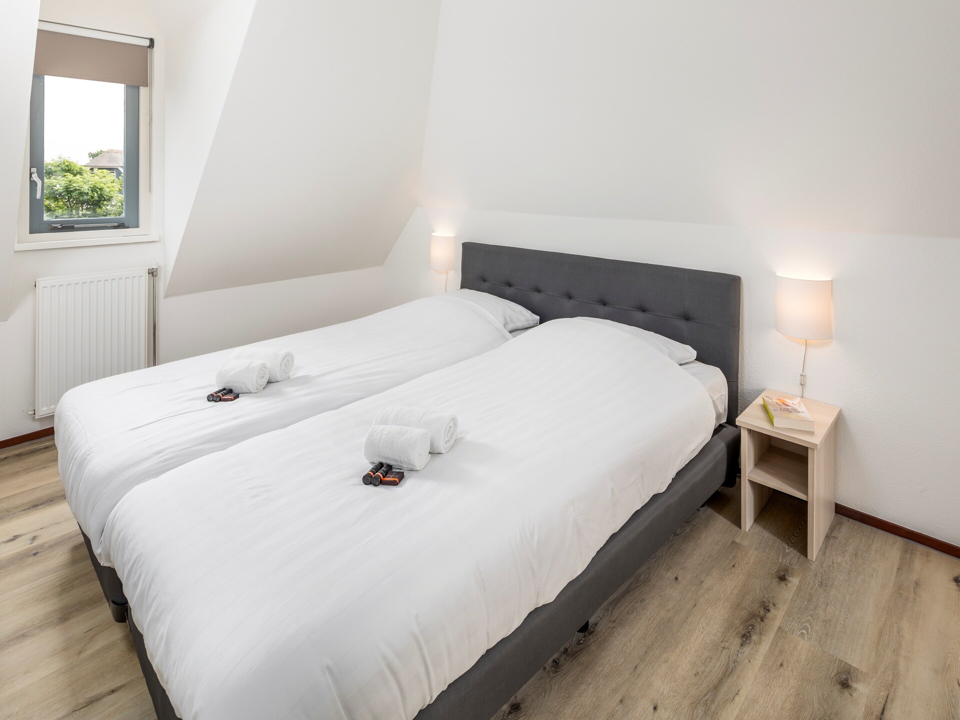 Vrijstaande rietgedekte villa met sauna, 500m van strand Julianadorp - foto 8
