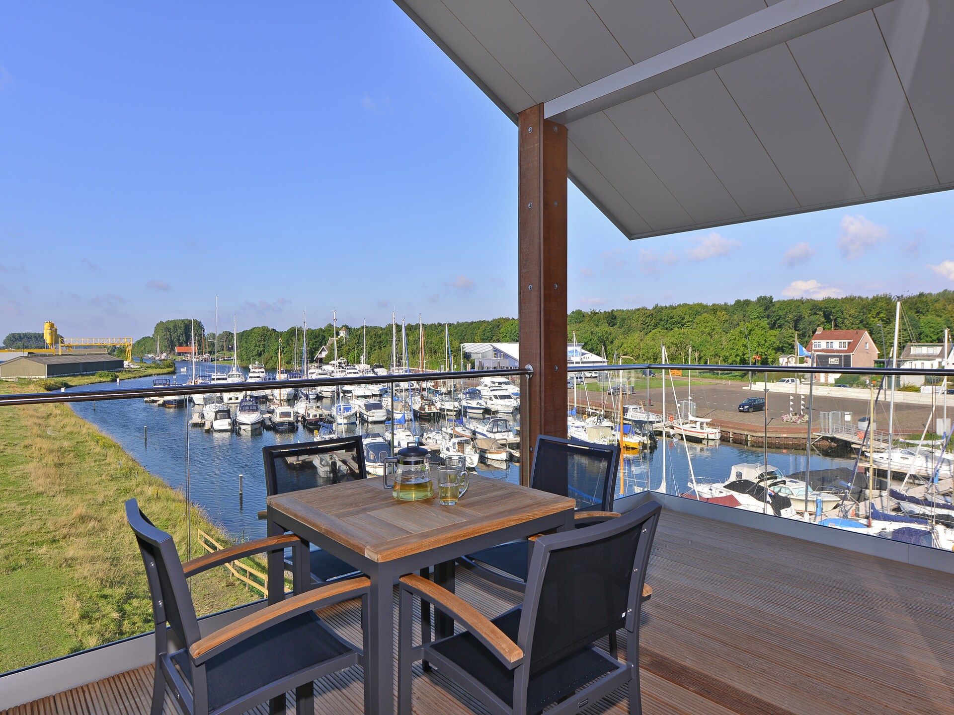 Elegant appartement aan de jachthaven van Kamperland met privéterras - foto 10