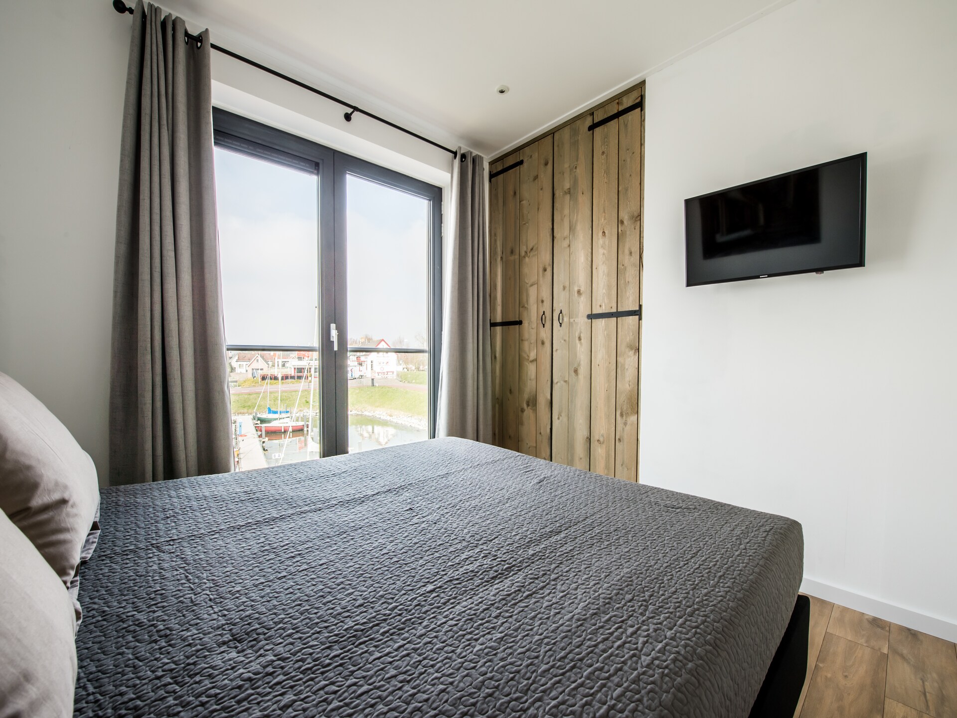 Vrijstaand vakantiehuis met uitzicht op jachthaven in Kamperland, Zeeland - foto 14