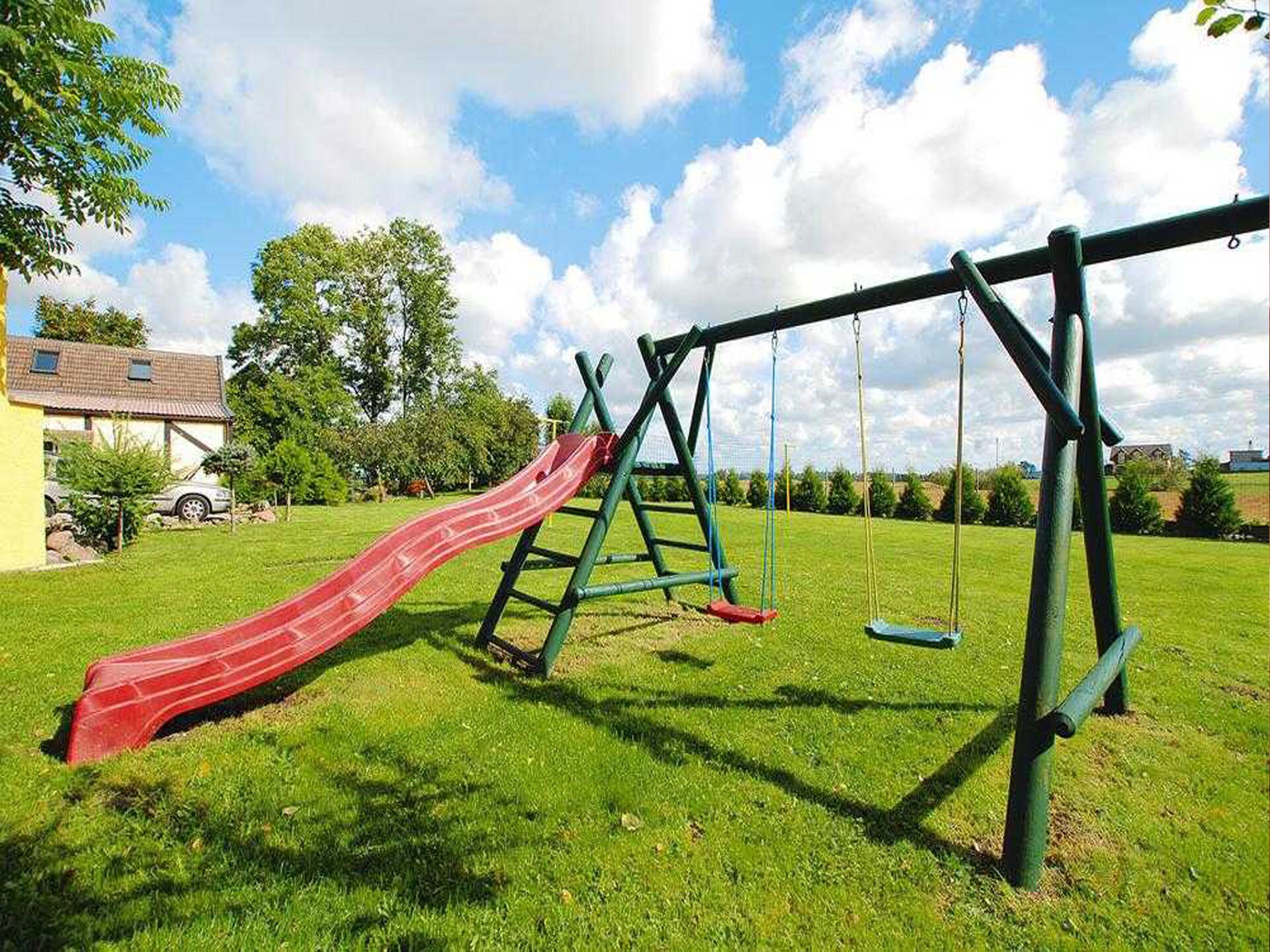 Landelijk familiehuis met tuin bij Darłowo, 8 km van strand - foto 5