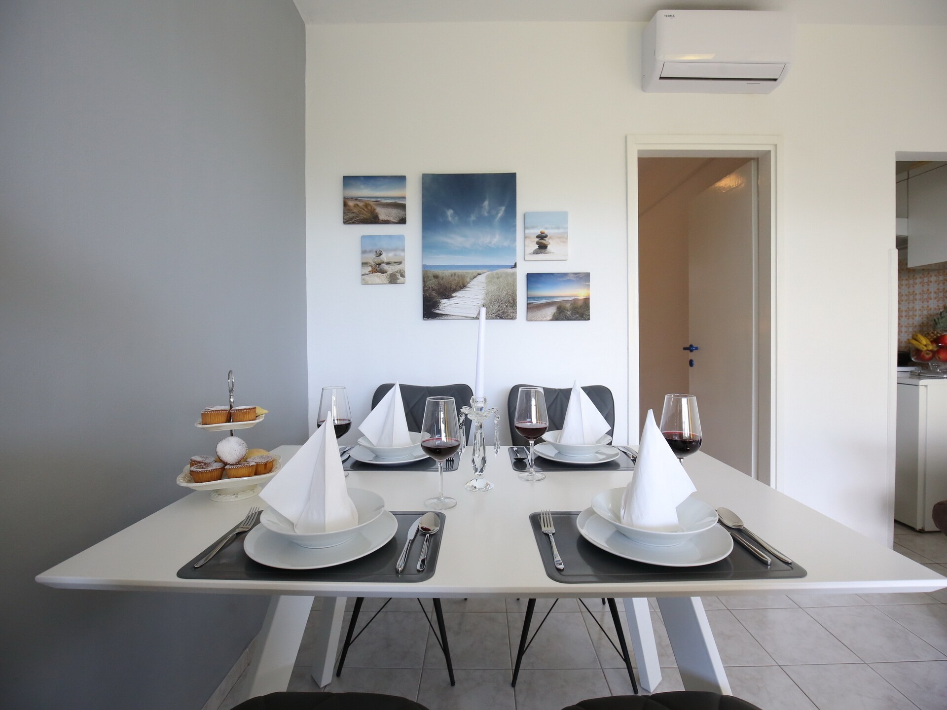Mediterano 1: Gerenoveerd vakantiehuis met zeezicht in hartje Bibinje - foto 10