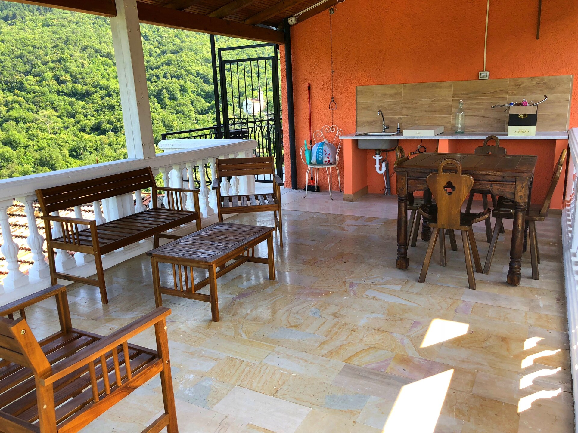 Vrijstaand vakantiehuis in Testico met tuin, BBQ en uitzicht op de Ligurische heuvels - foto 7