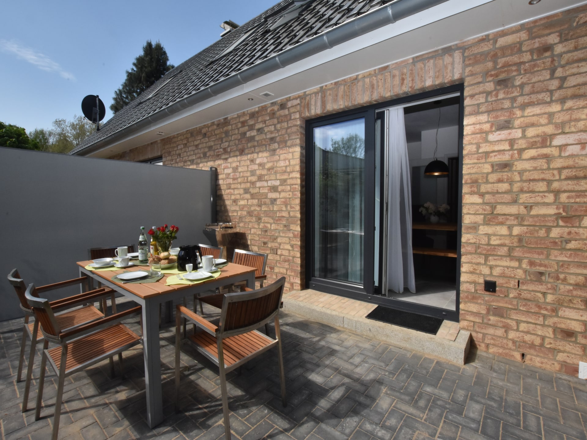 Ruim vakantiehuis met tuin in Damshagen, 8 km van Oostzeestrand - foto 5