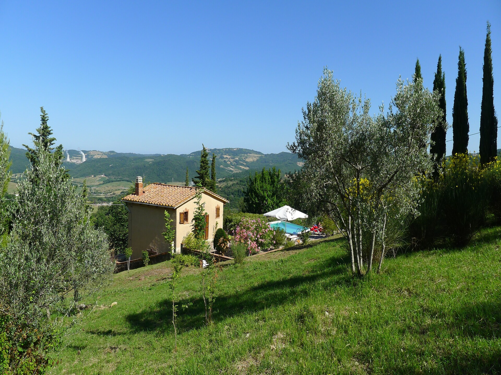 Vrijstaand Toscaans vakantiehuis met privézwembad en uitzicht bij Sasso Pisano - foto 34