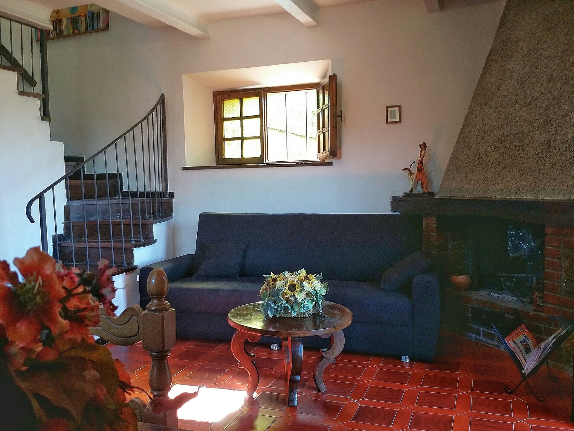Vrijstaand Toscaans vakantiehuis met privézwembad en uitzicht bij Sasso Pisano - foto 10