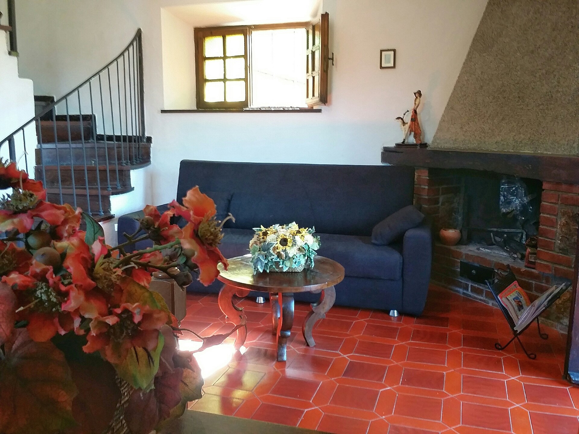 Vrijstaand Toscaans vakantiehuis met privézwembad en uitzicht bij Sasso Pisano - foto 11