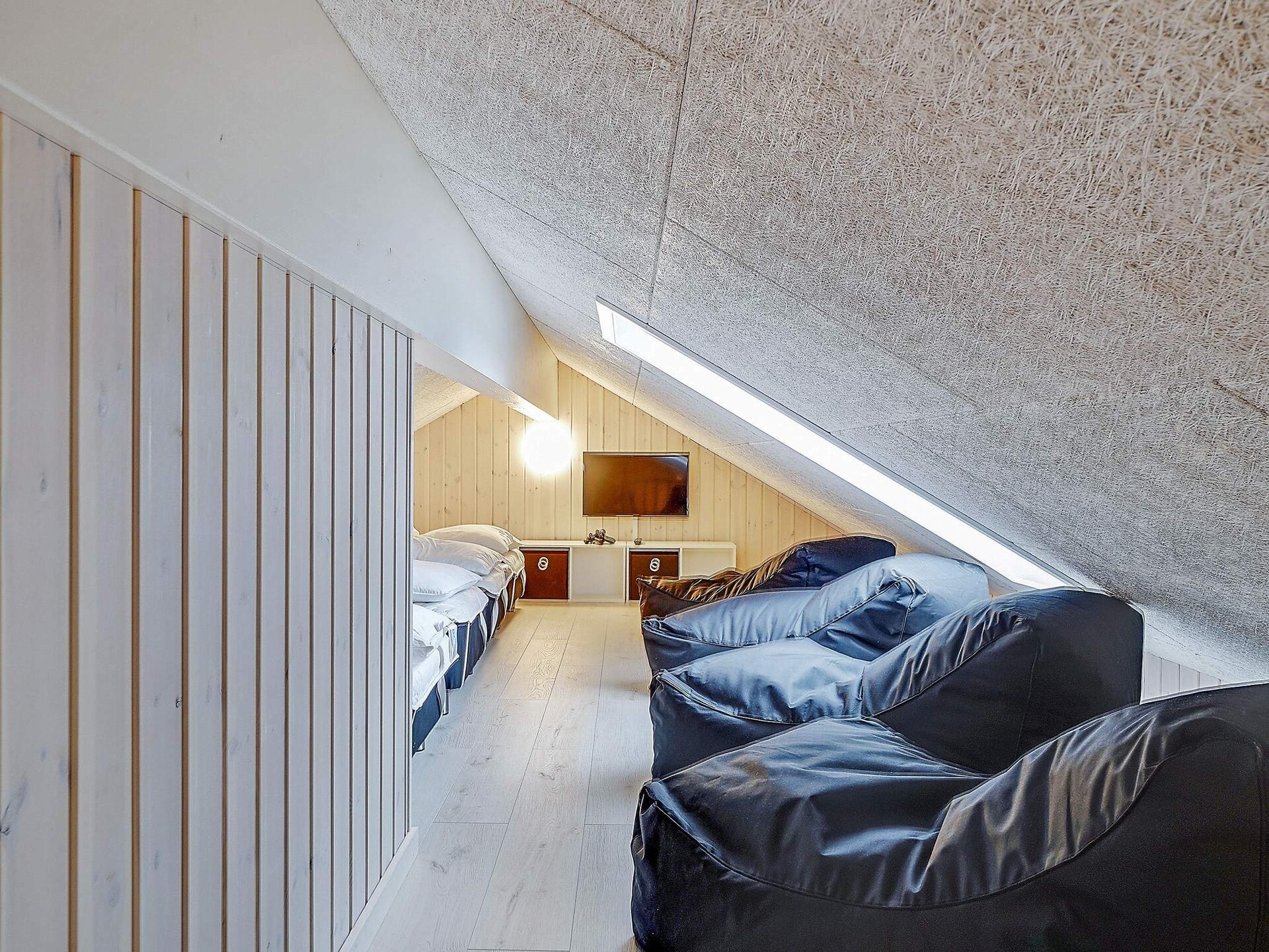 Op 950 m van zee: ruim vakantiehuis in Kappeln voor 18 personen · 242 m² - foto 22