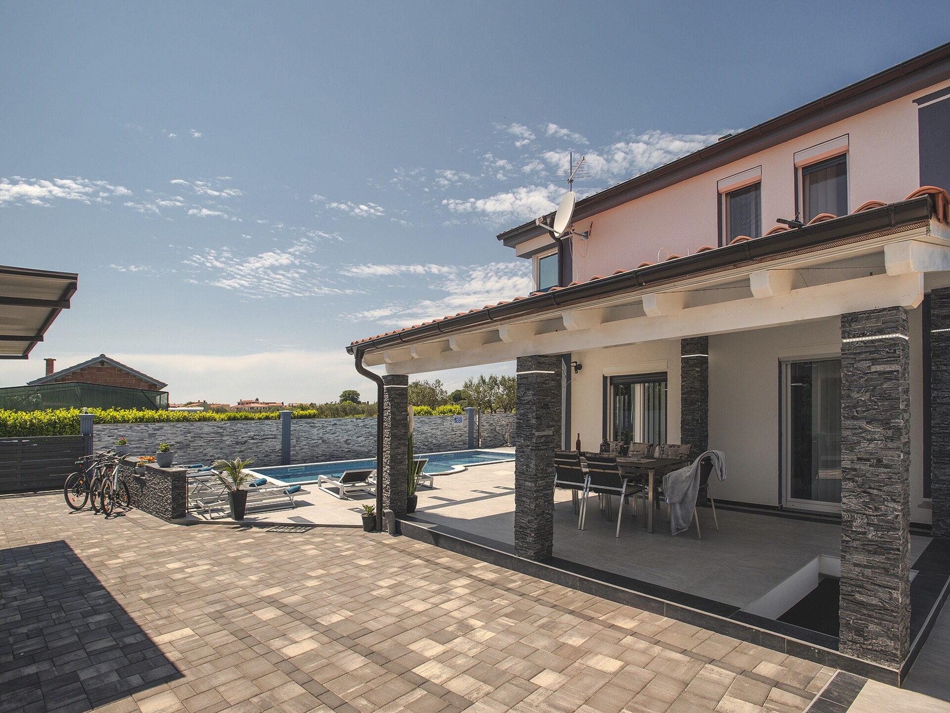 Villa Danijela in Fažana: privézwembad, 4 slaapkamers, vlakbij strand en centrum - foto 4