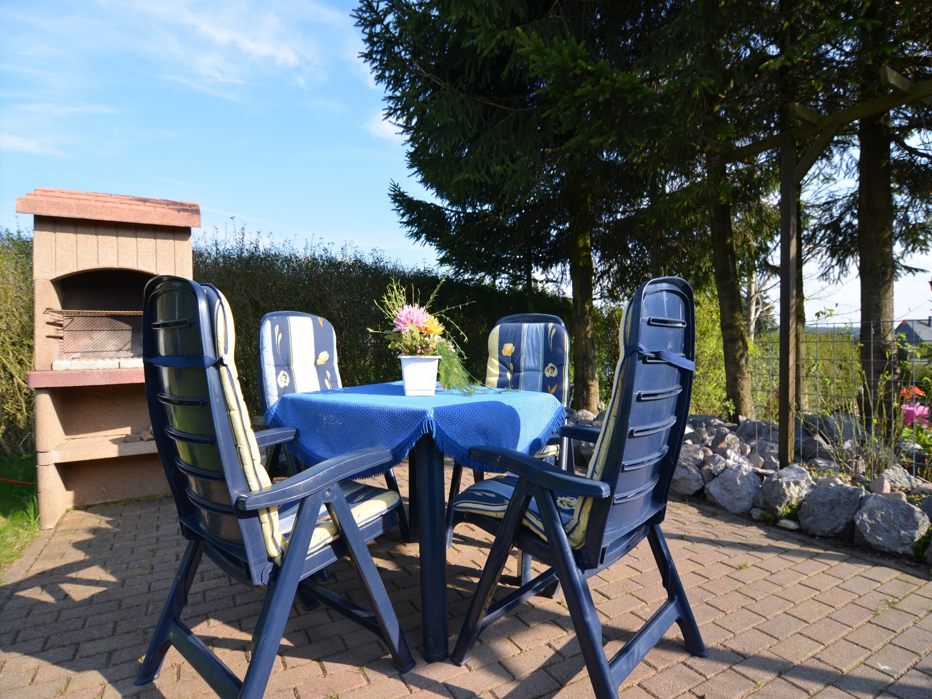 Ferienhaus Ilona: Vrijstaand vakantiehuis met tuin aan de rand van het bos in Thüringen - foto 21