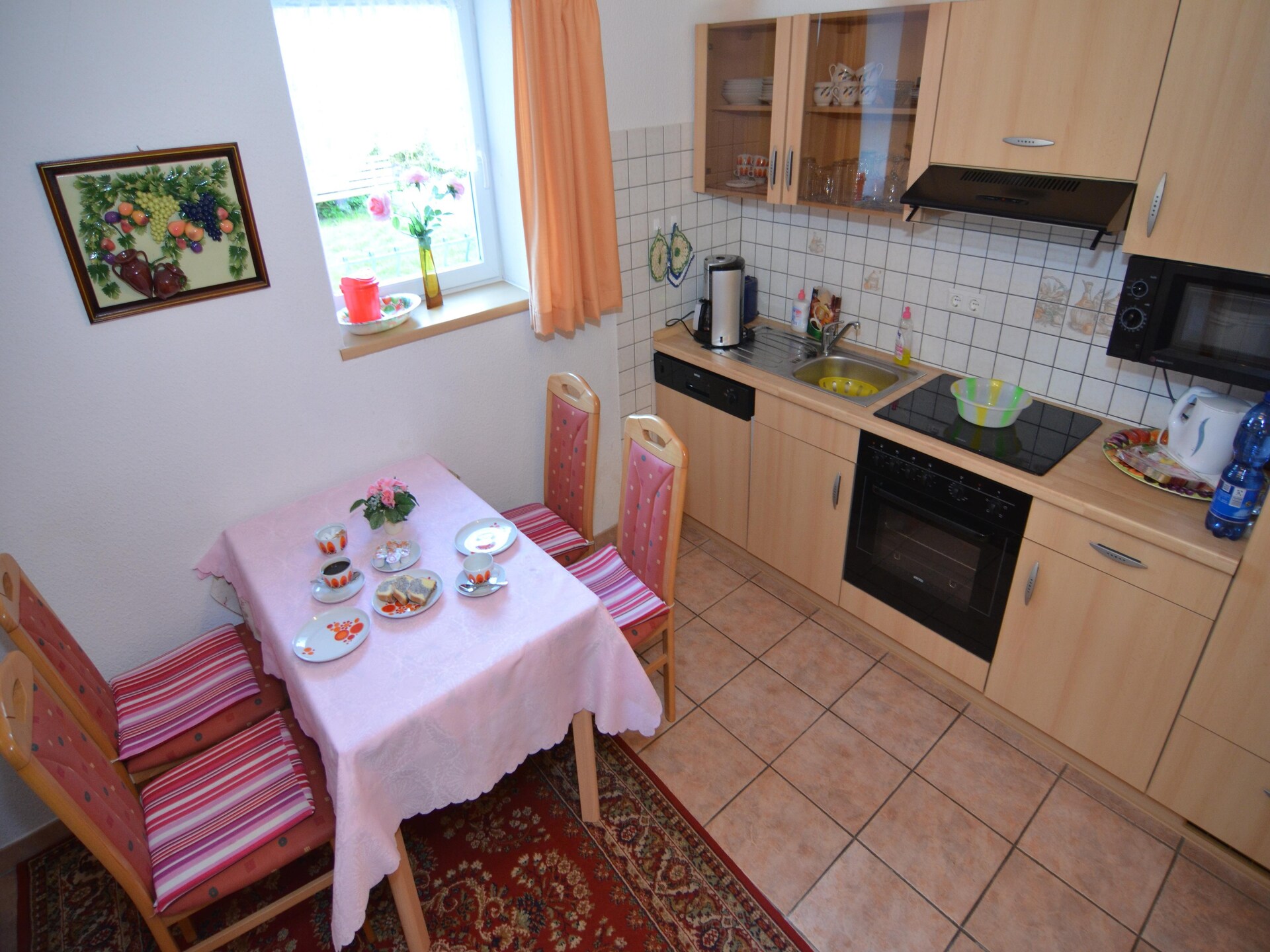 Ferienhaus Ilona: Vrijstaand vakantiehuis met tuin aan de rand van het bos in Thüringen - foto 12
