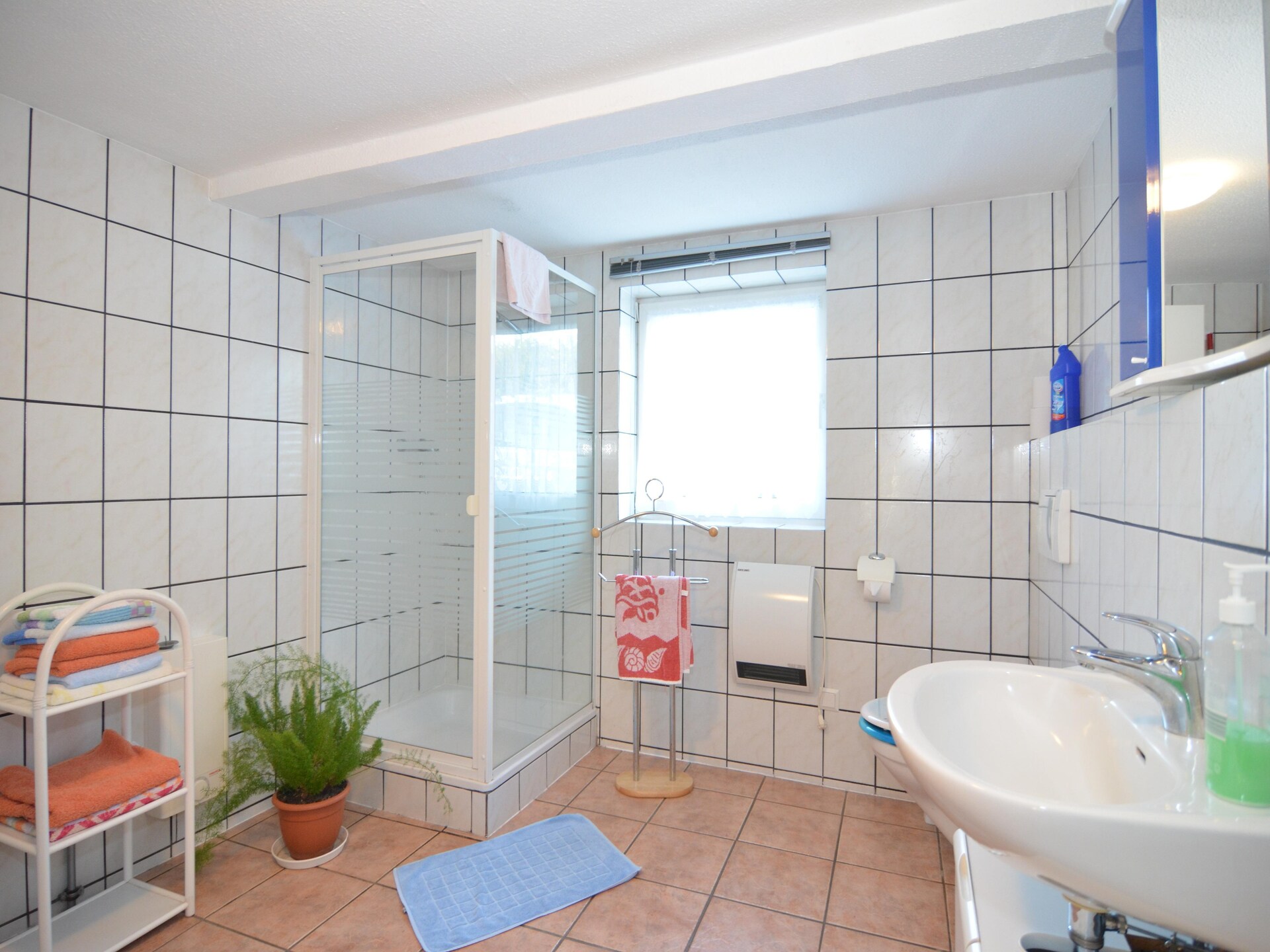 Ferienhaus Ilona: Vrijstaand vakantiehuis met tuin aan de rand van het bos in Thüringen - foto 20