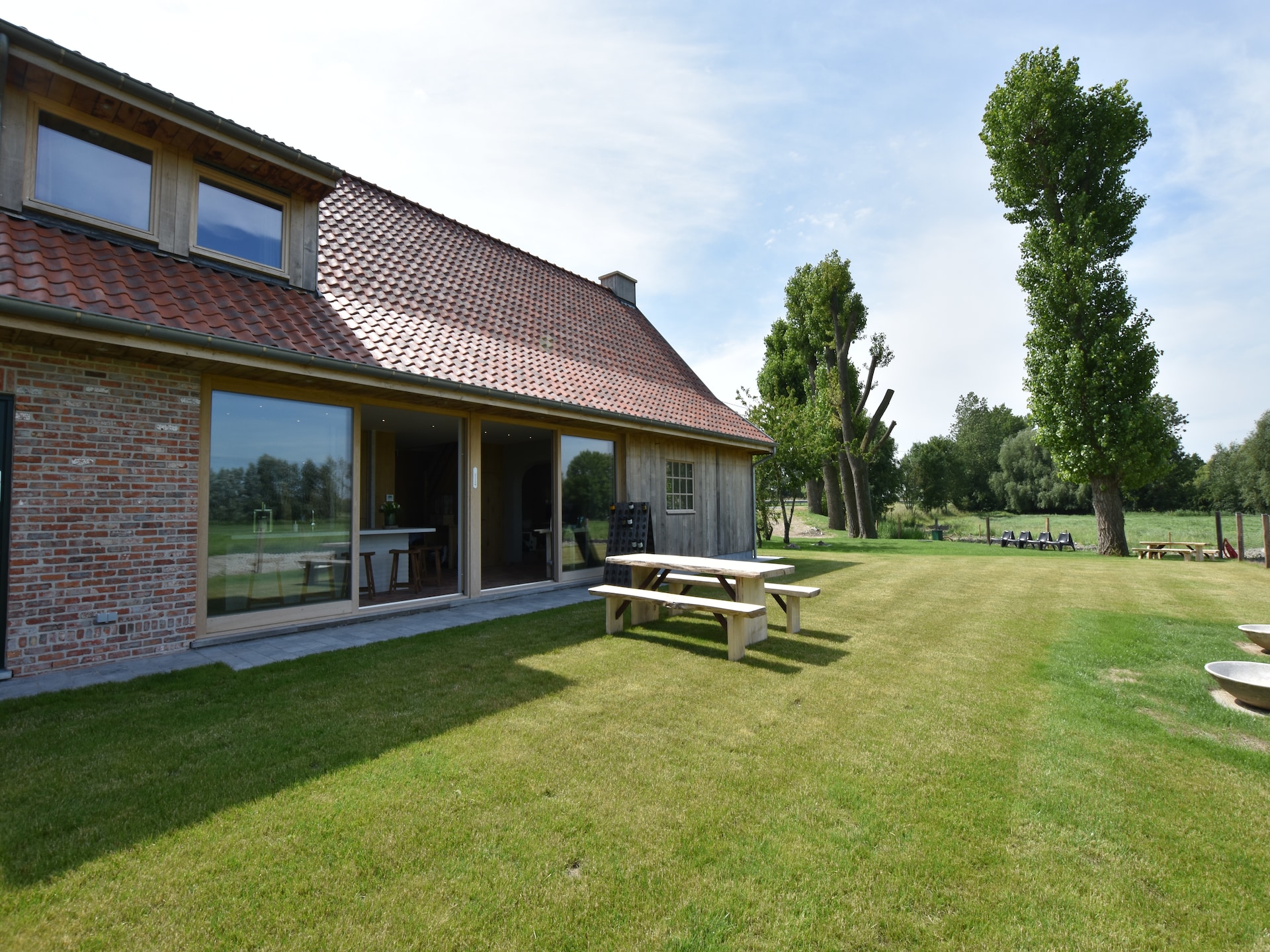 8-persoons vakantiehuis met bar en haard in Diksmuide - foto 1