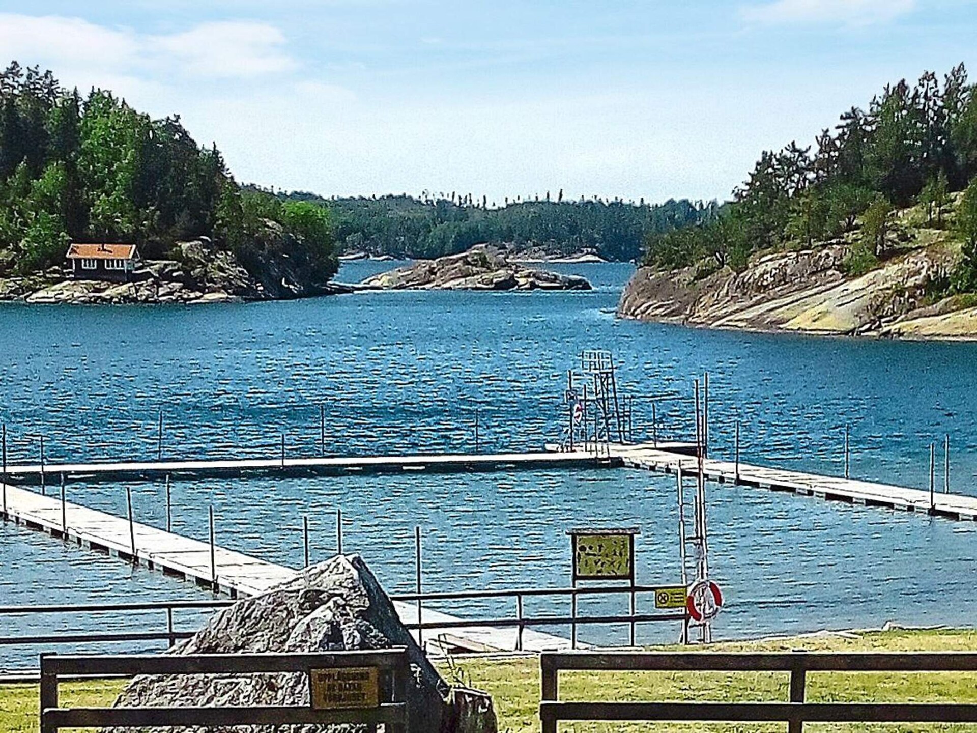 Zweeds vakantiehuis op 100m van zee en fjord bij Munkedal - foto 7