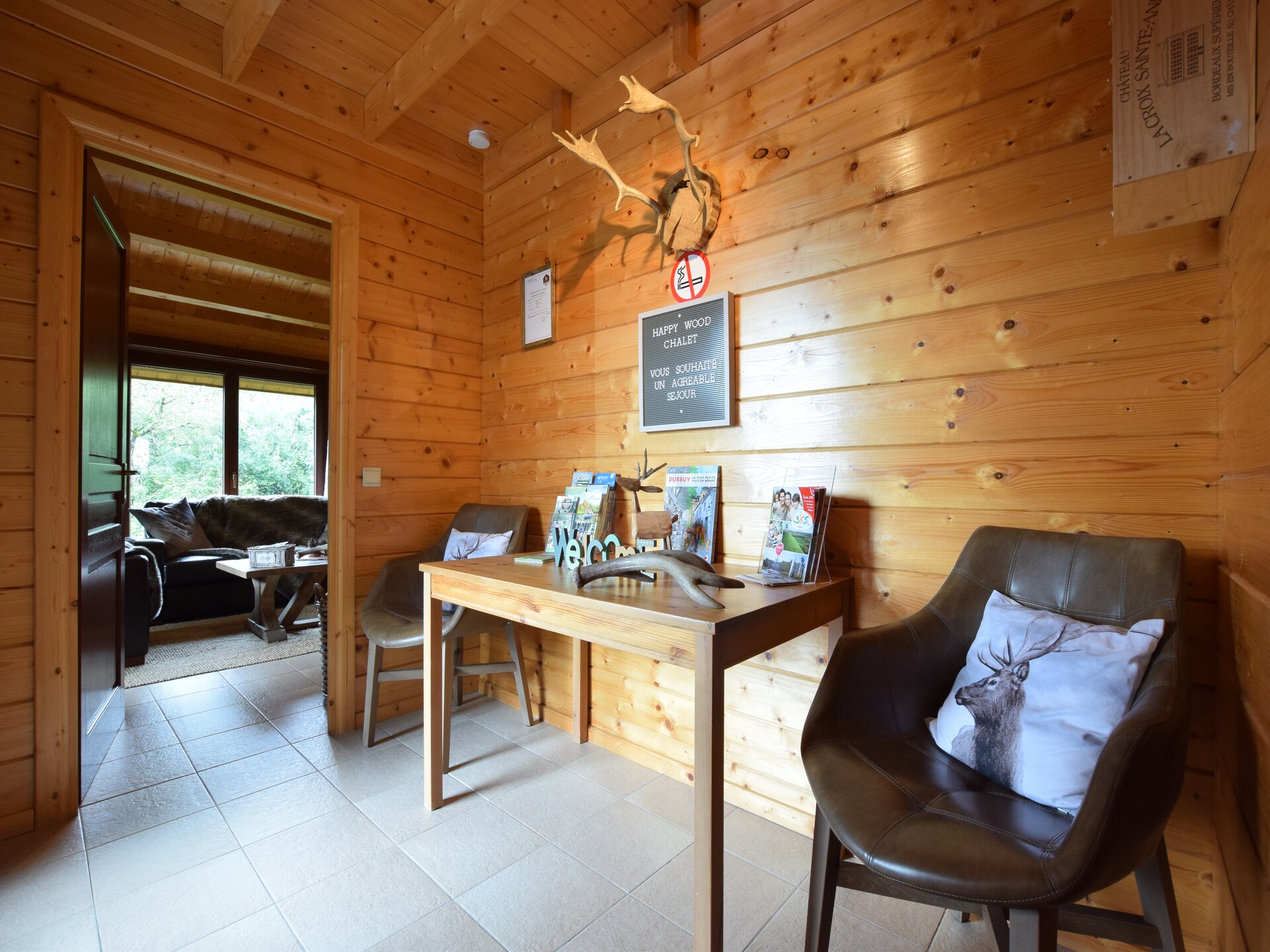 Ruim chalet voor 9 personen in Durbuy met recreatieruimte - foto 7